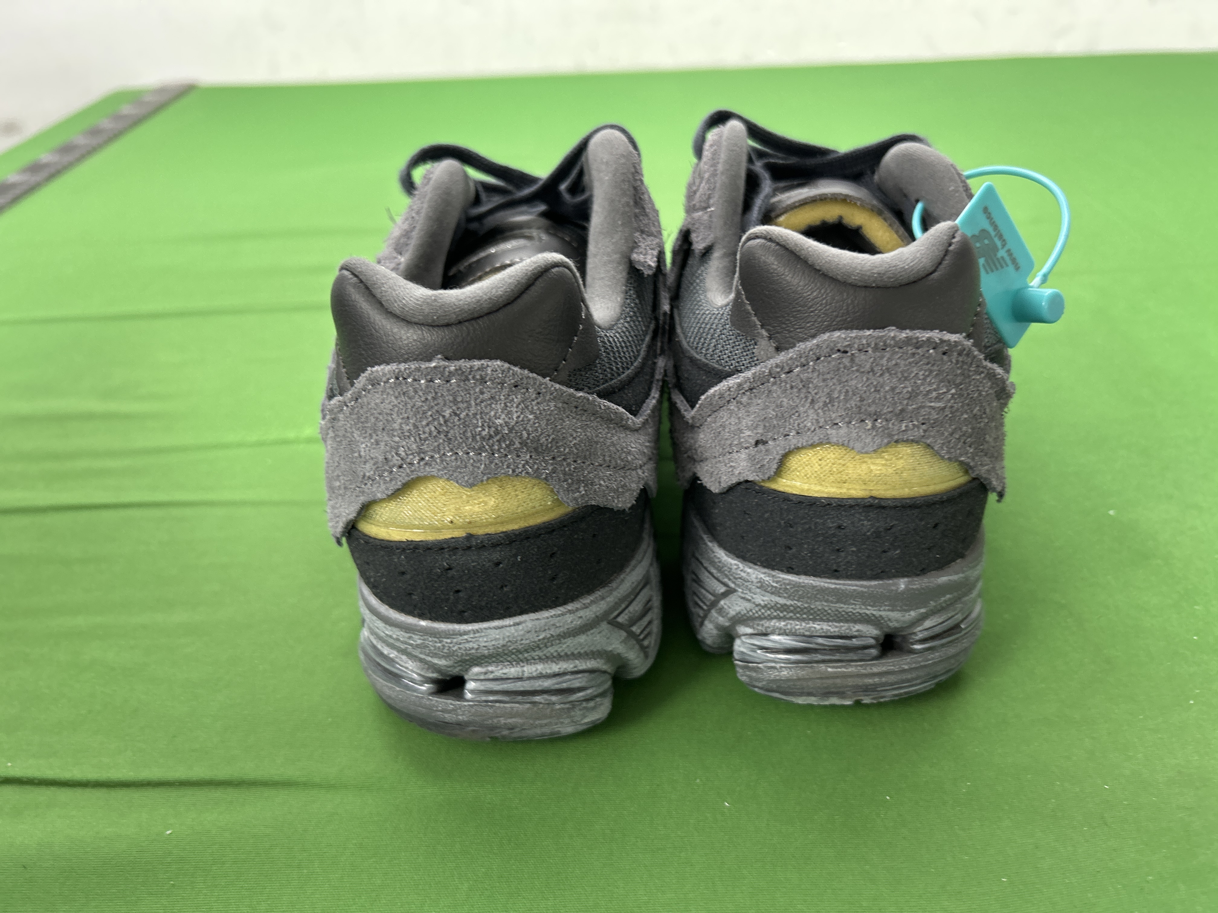 Foto QC 3 de New Balance 2002R Protection Pack Black M2002RDN