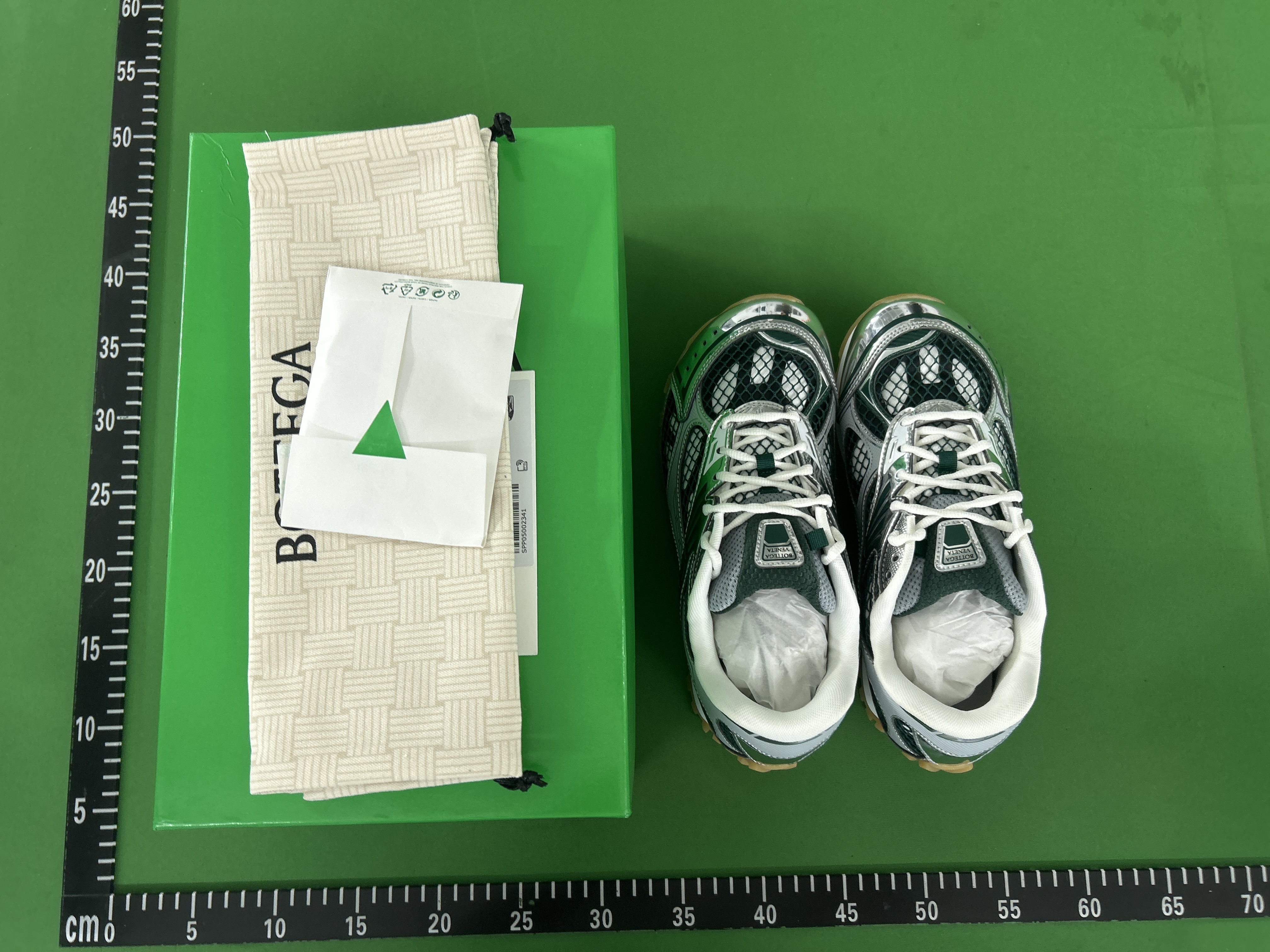 Foto QC 1 de Bottega Veneta Orbit Low Green
