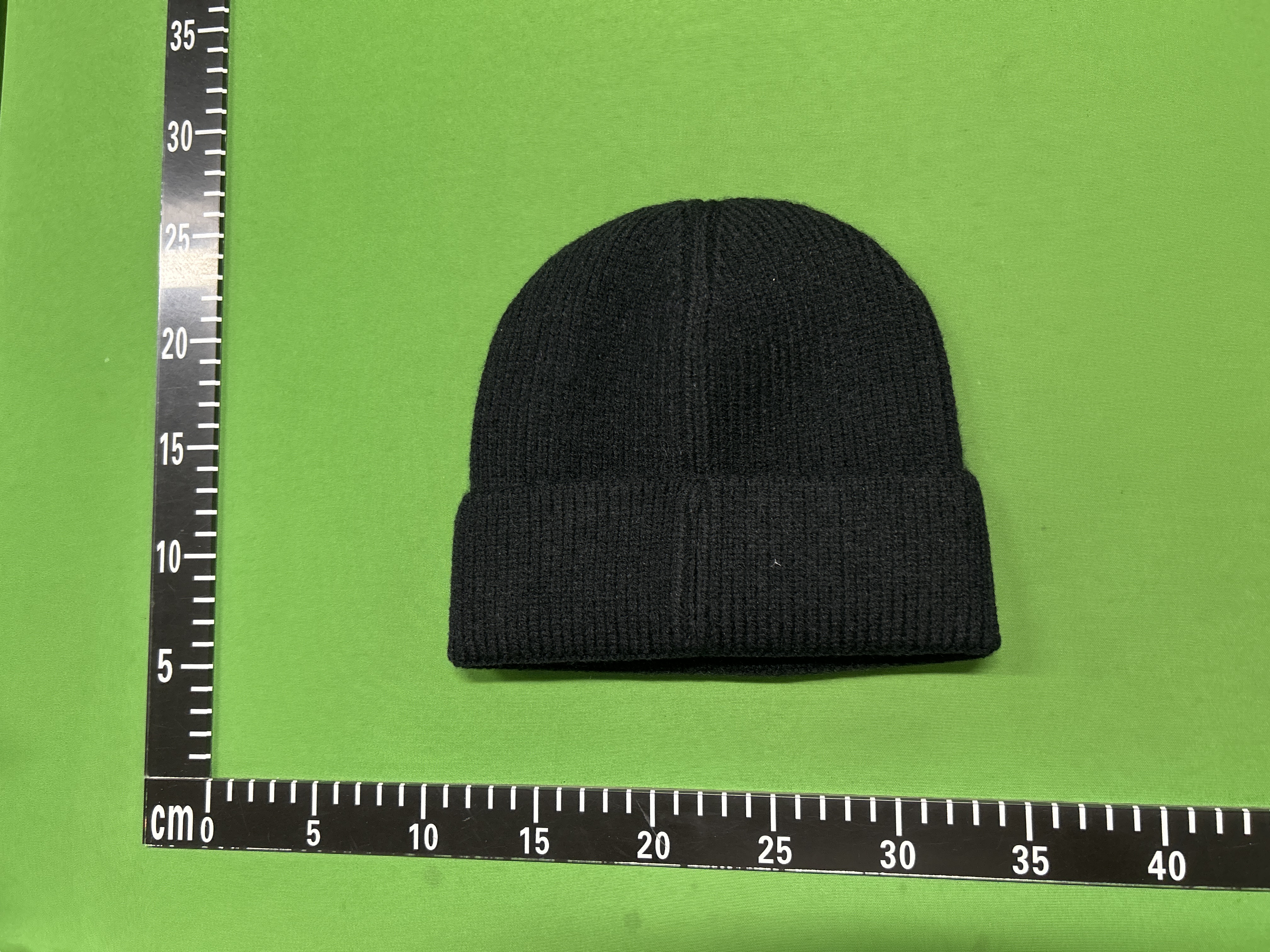 Foto QC 2 de Other Patagonia Logo Beanie Pink