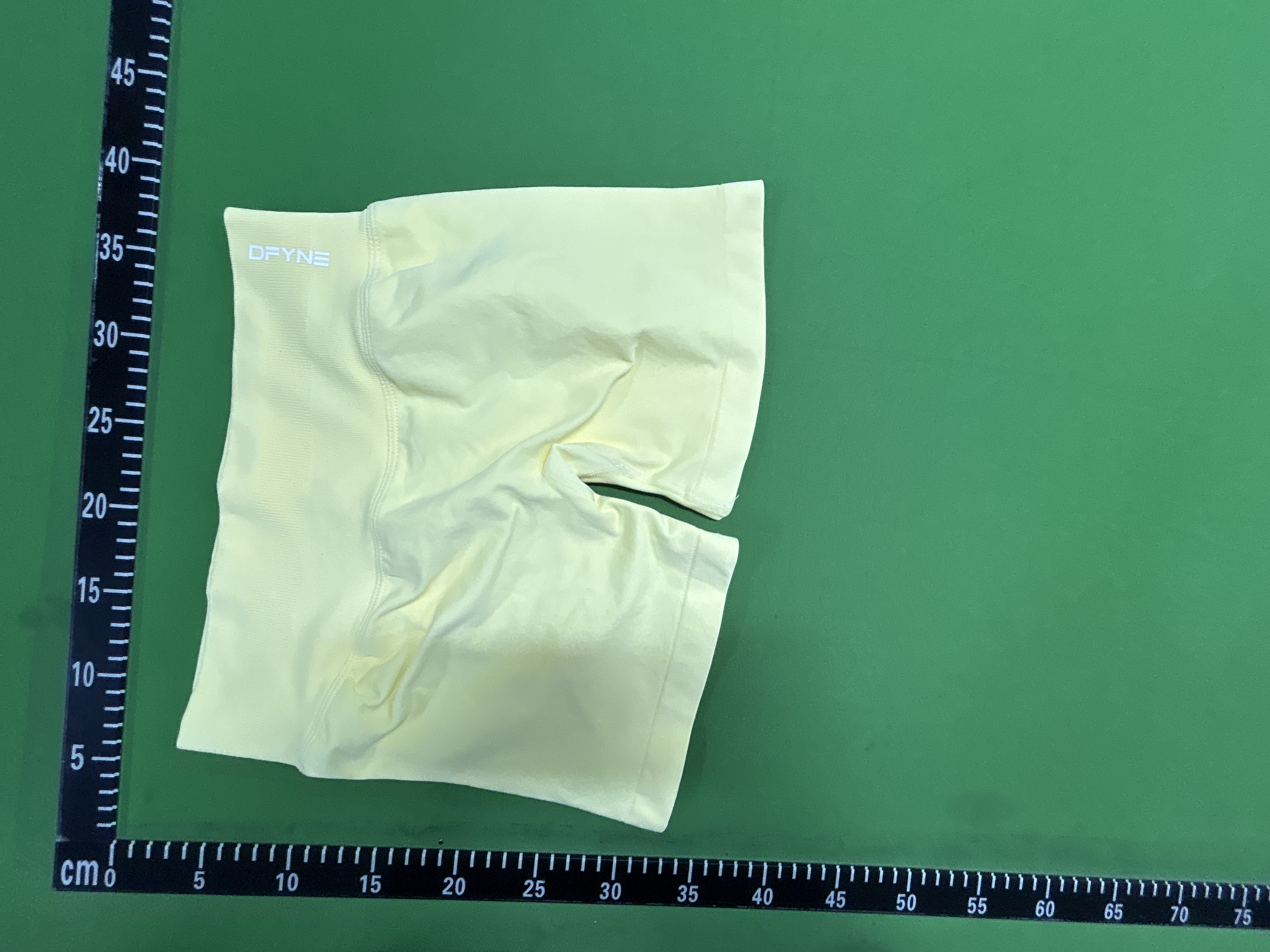 Foto QC 7 de DFYNE Seamless Set 2-Piece Butter