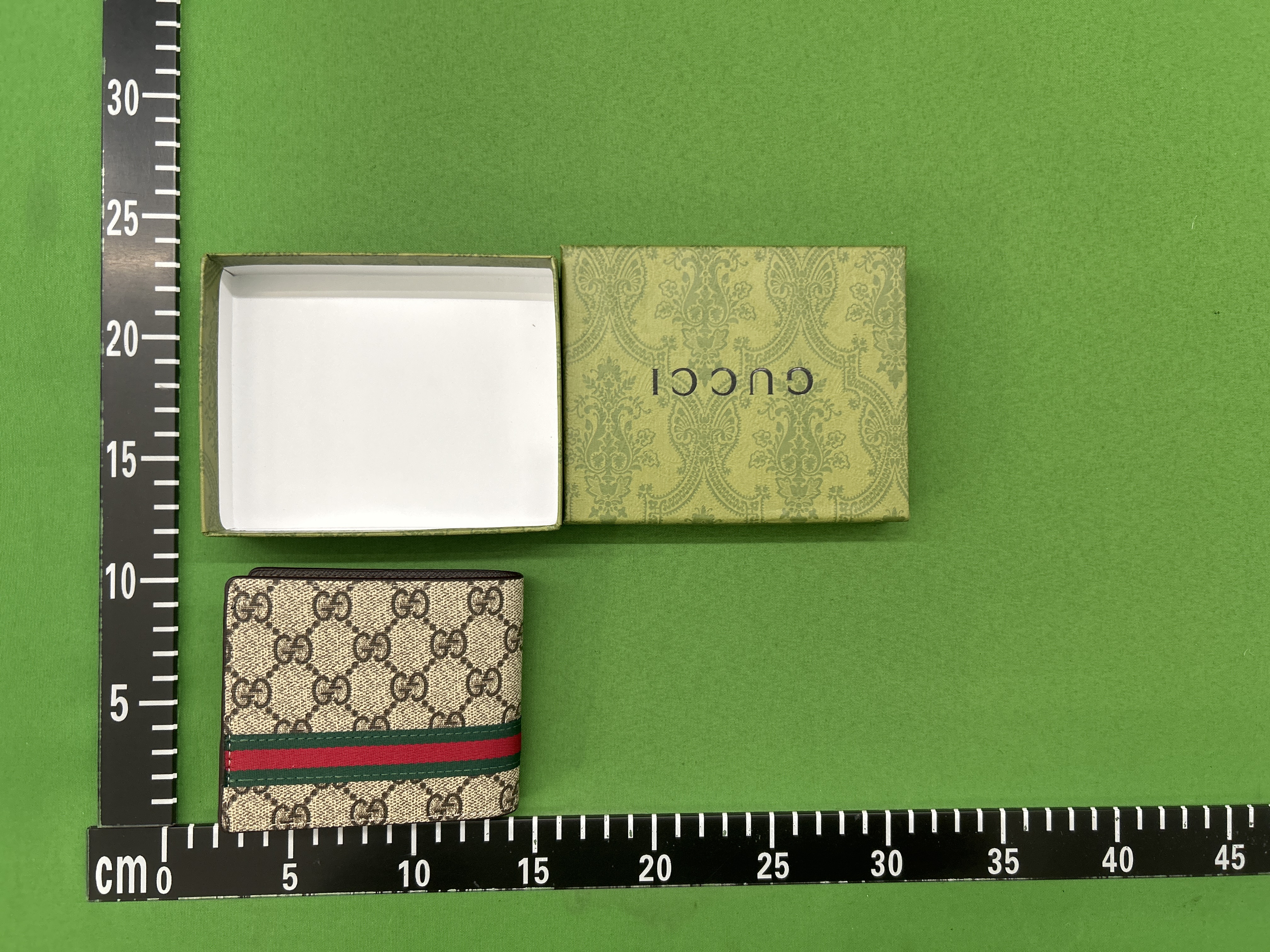 Foto QC 5 de Gucci GG Wallet GG Supreme Blue