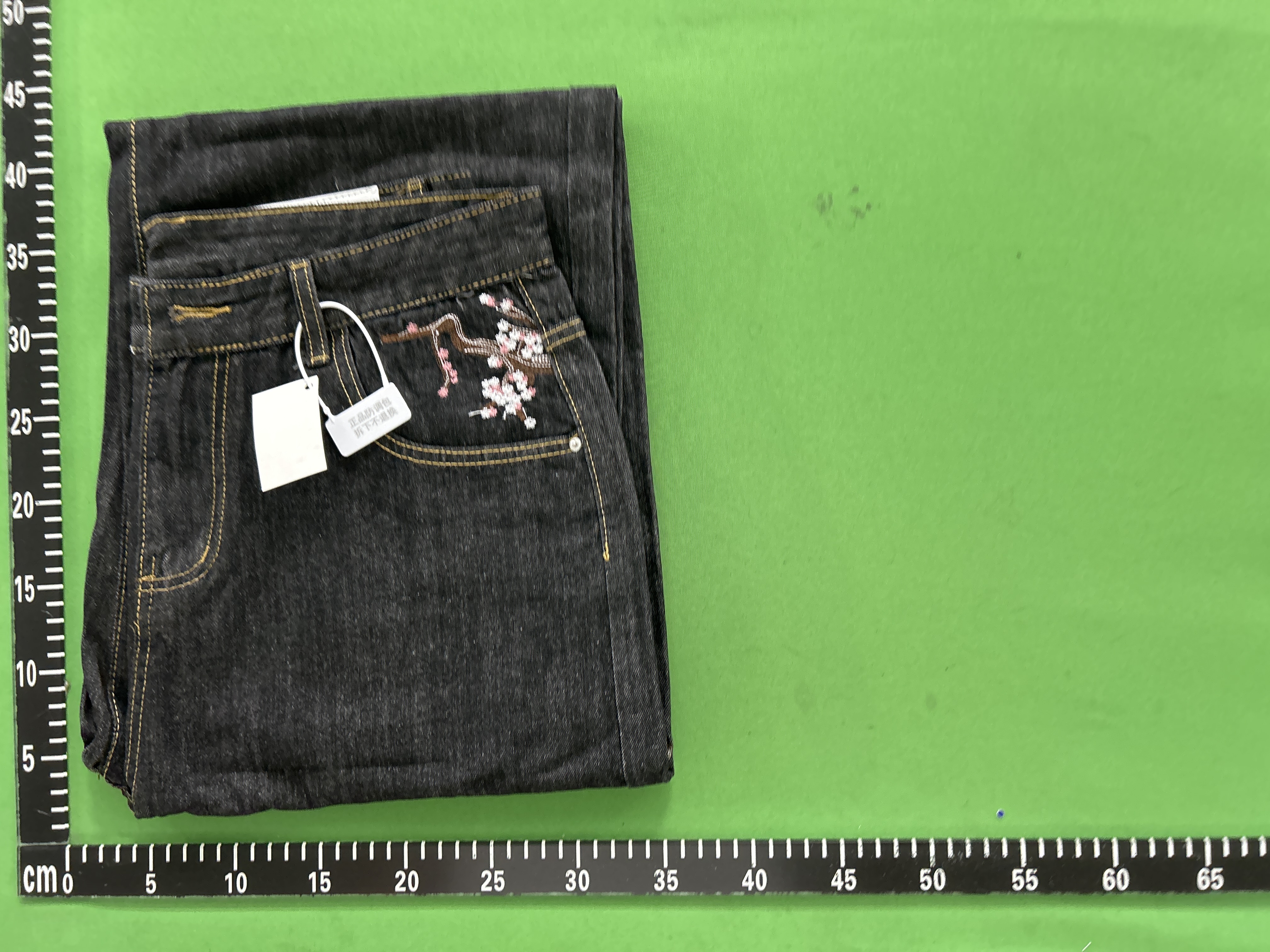 Foto QC 1 de derschutze Jeans Plum Blossom Embroidery Straight Black