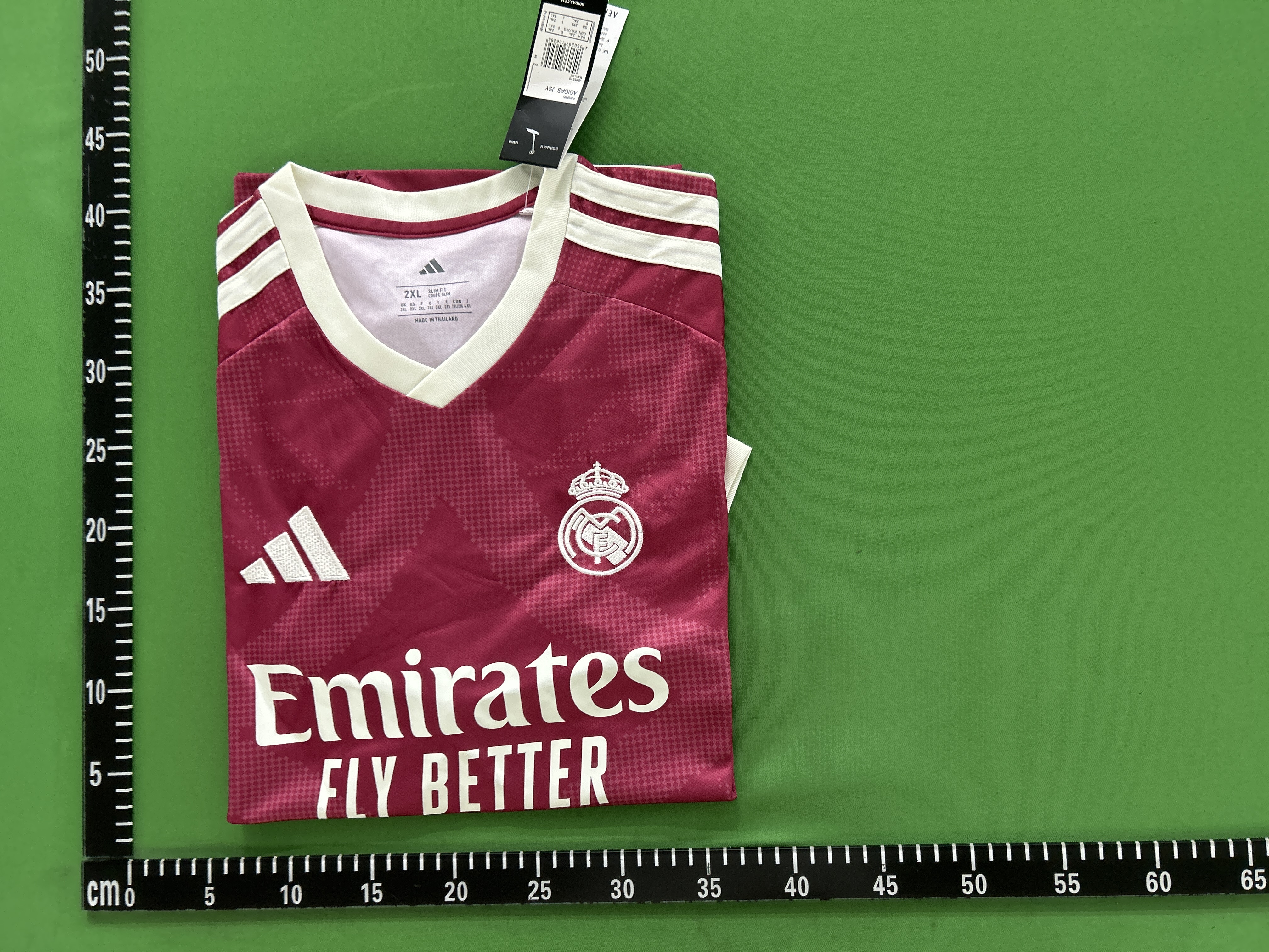 Foto QC 5 de adidas x Real Madrid 2026/27 Away Jersey Aurora Ivy