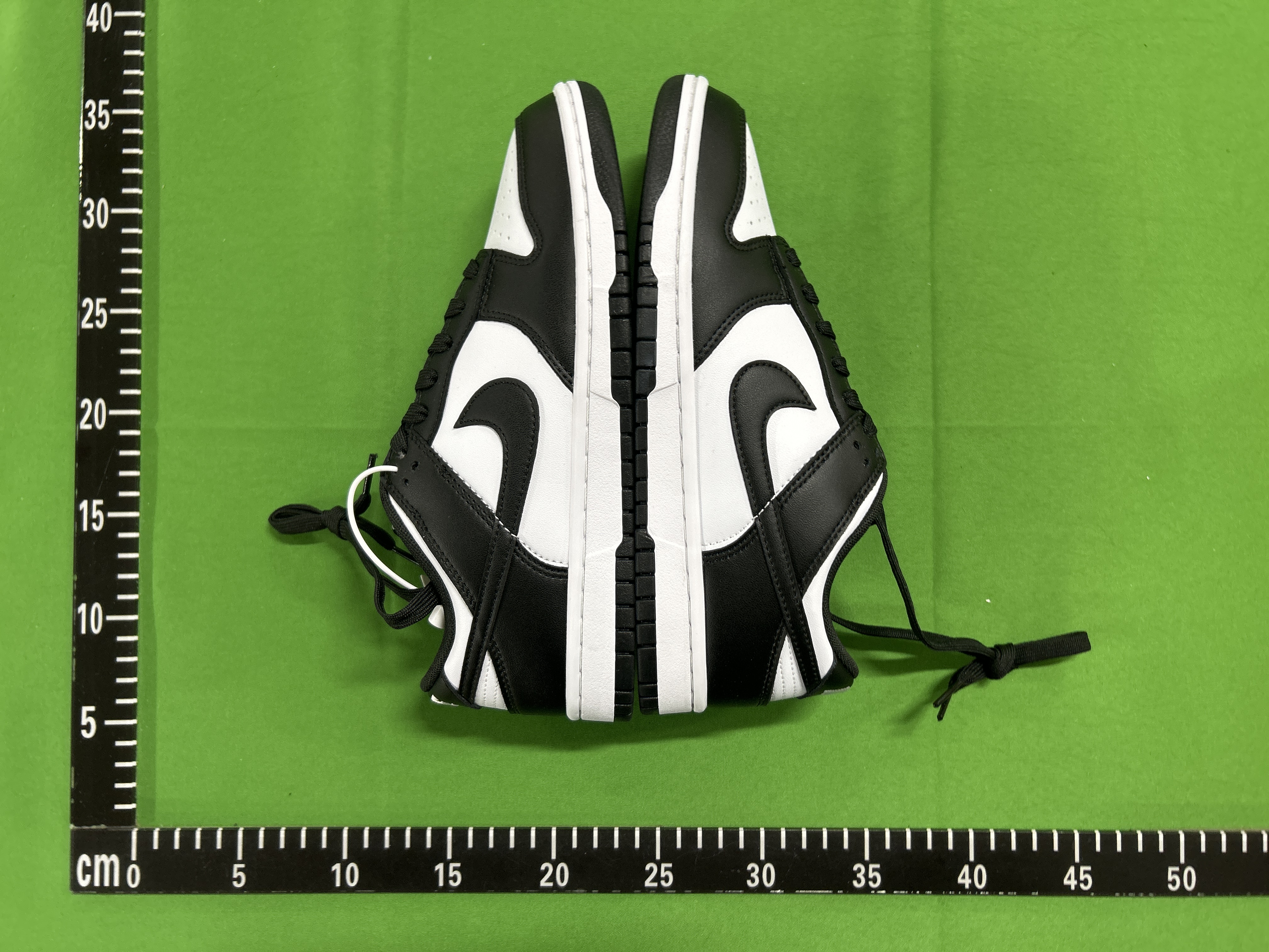 Foto QC 5 de Nike Dunk SB Low Why So Sad? DX5549-400
