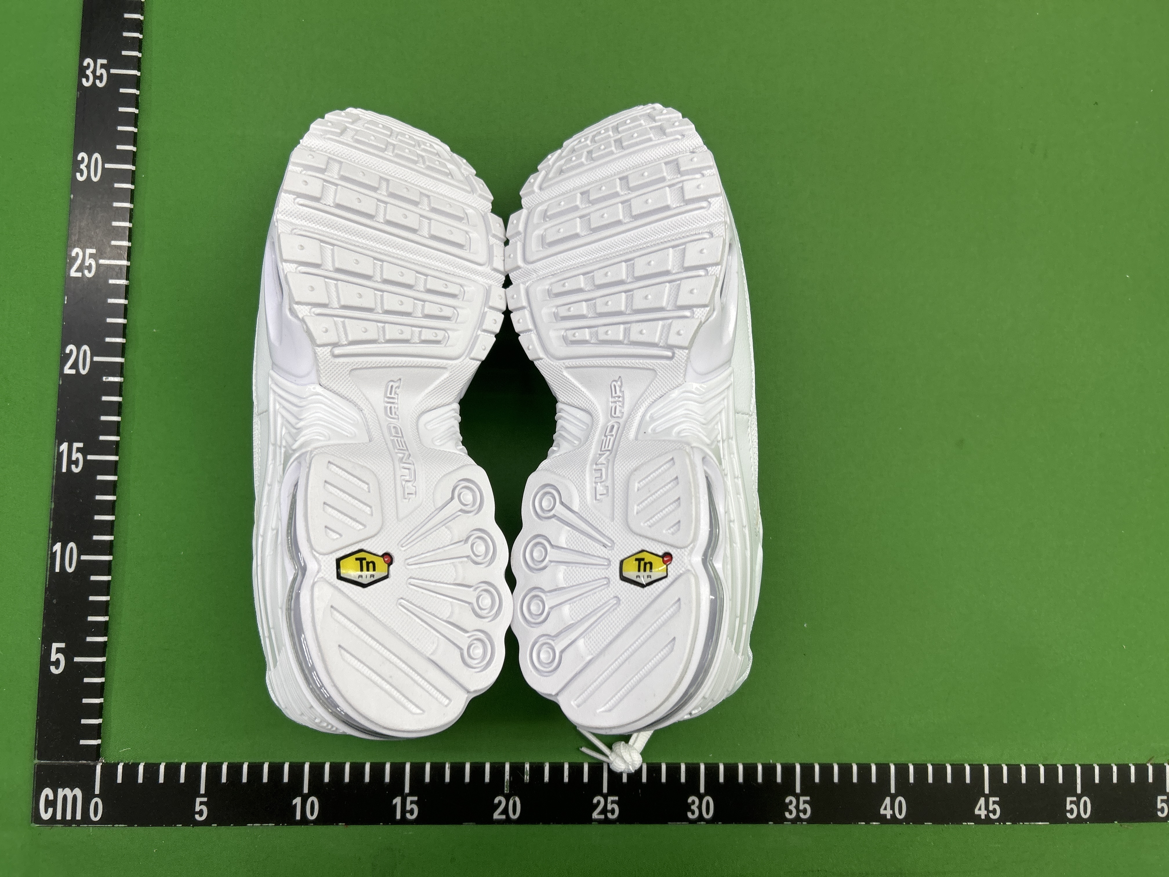 Foto QC 5 de Nike Air Max Plus 3 Retro Panda CK6716-100
