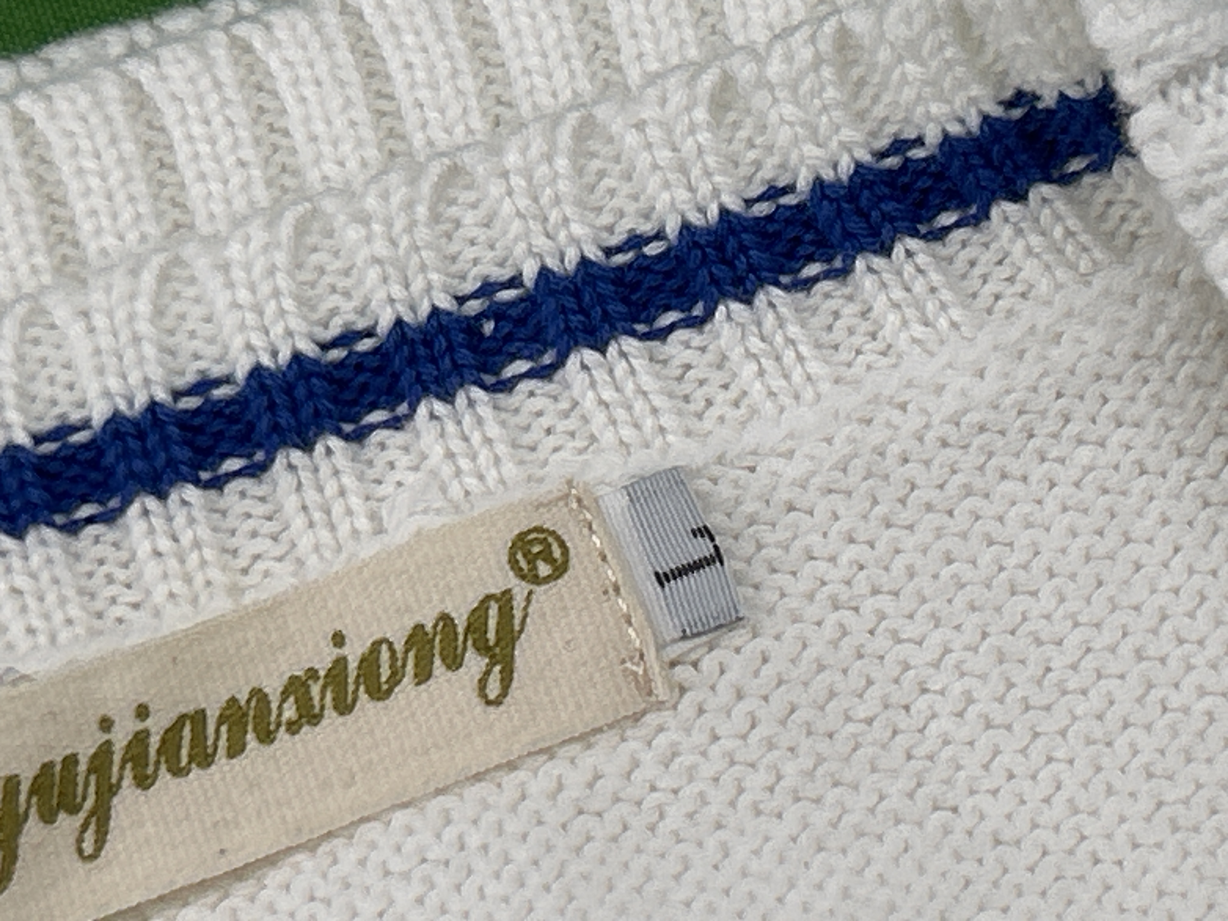 Foto QC 2 de Other JK Japanese College Style V-Neck Sweater Cable Knit White