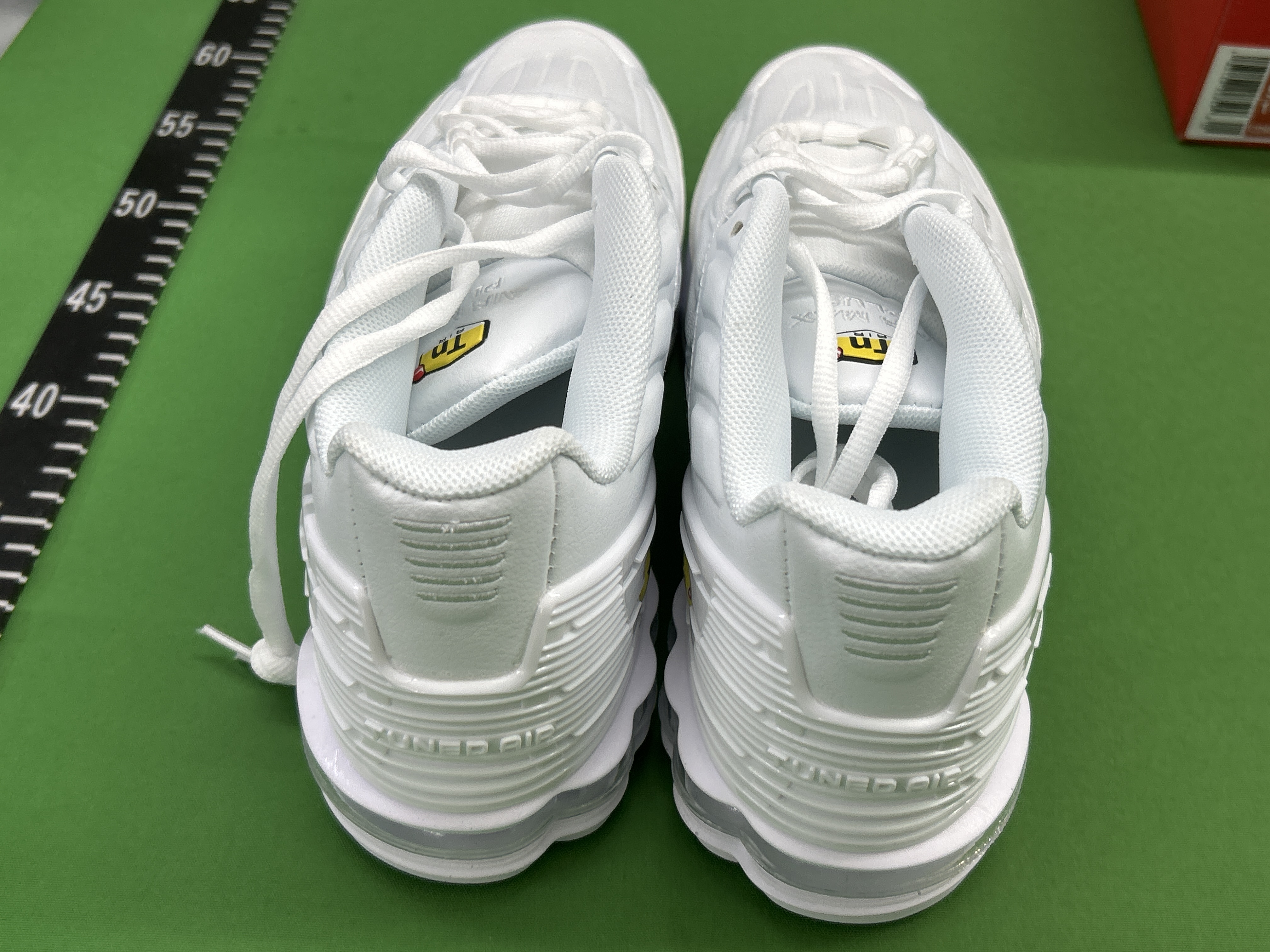 Foto QC 6 de Nike Air Max Plus 3 Retro Panda CK6716-100
