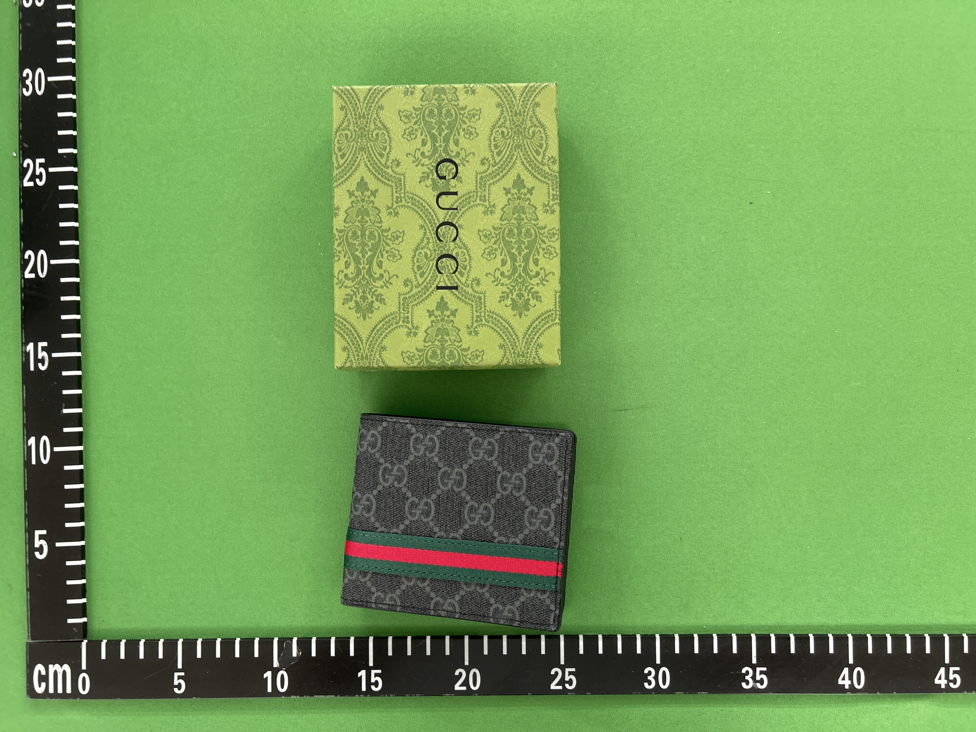 Foto QC 8 de Gucci GG Wallet GG Supreme Blue