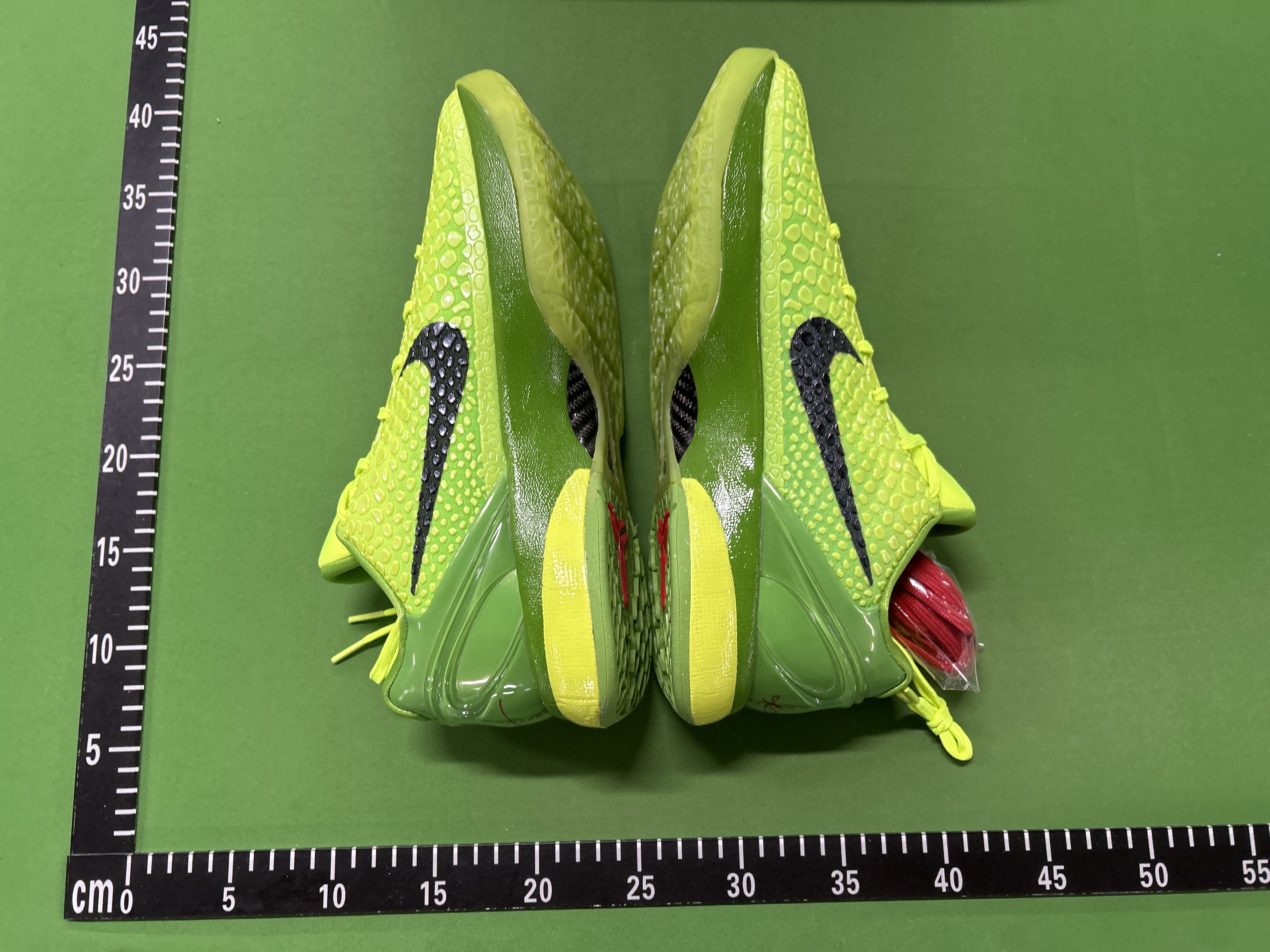 Foto QC 4 de Nike Kobe 6 Protro Pop