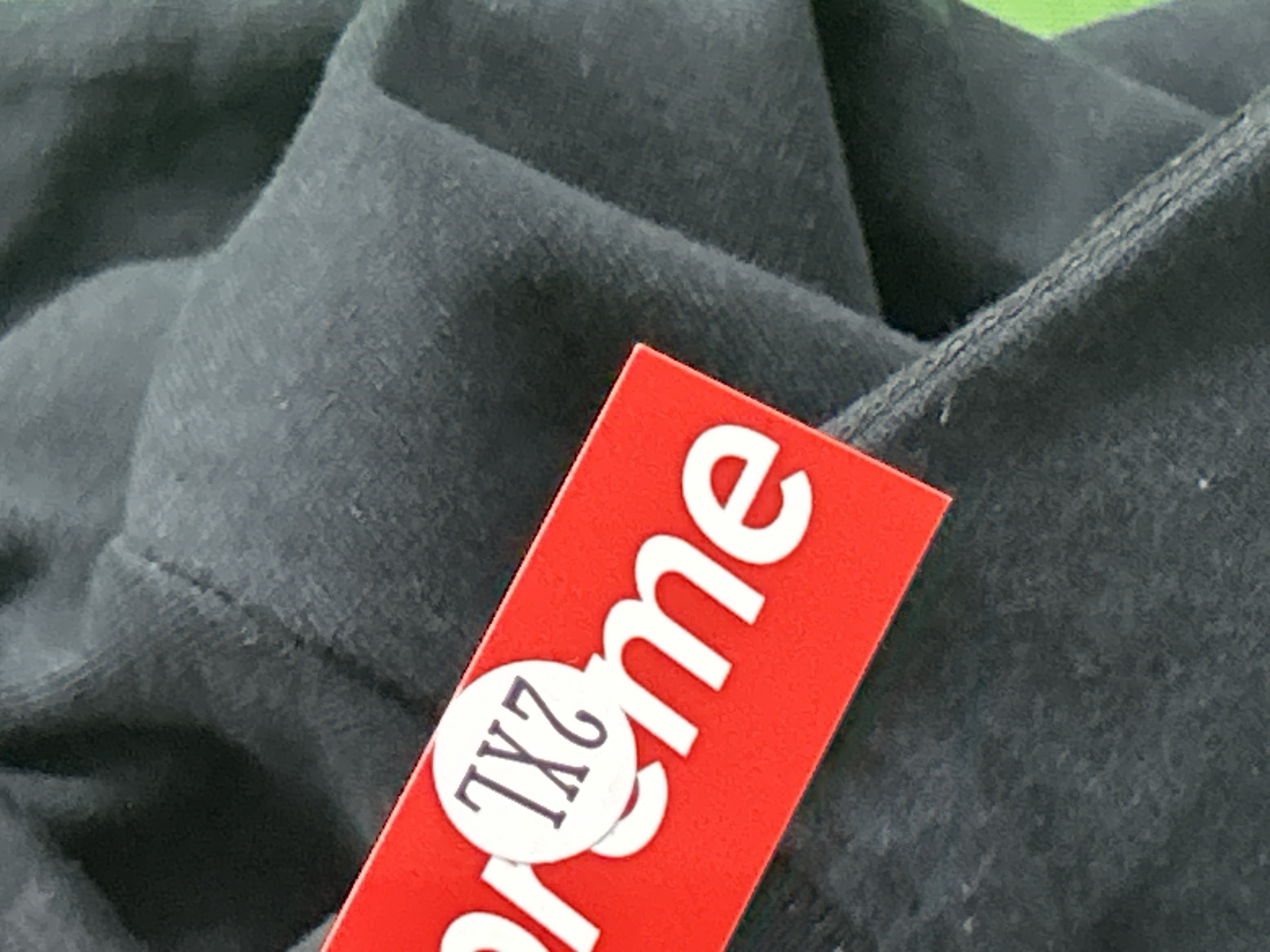 Foto QC 6 de Supreme Bandana Box Logo T-shirt Heather Grey