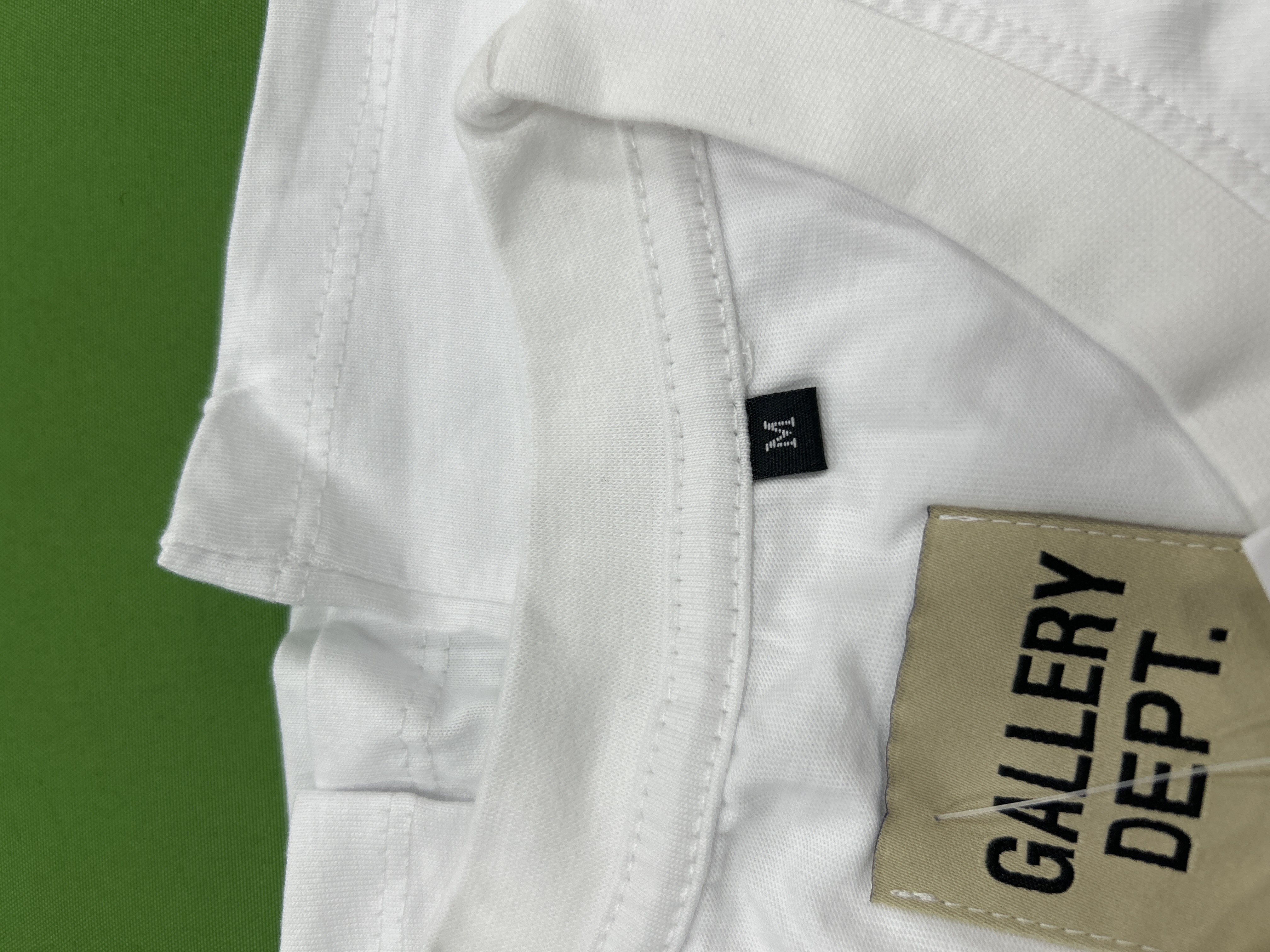 Foto QC 2 de Gallery Dept. T-shirt I Am Sad I Miss My Friends White