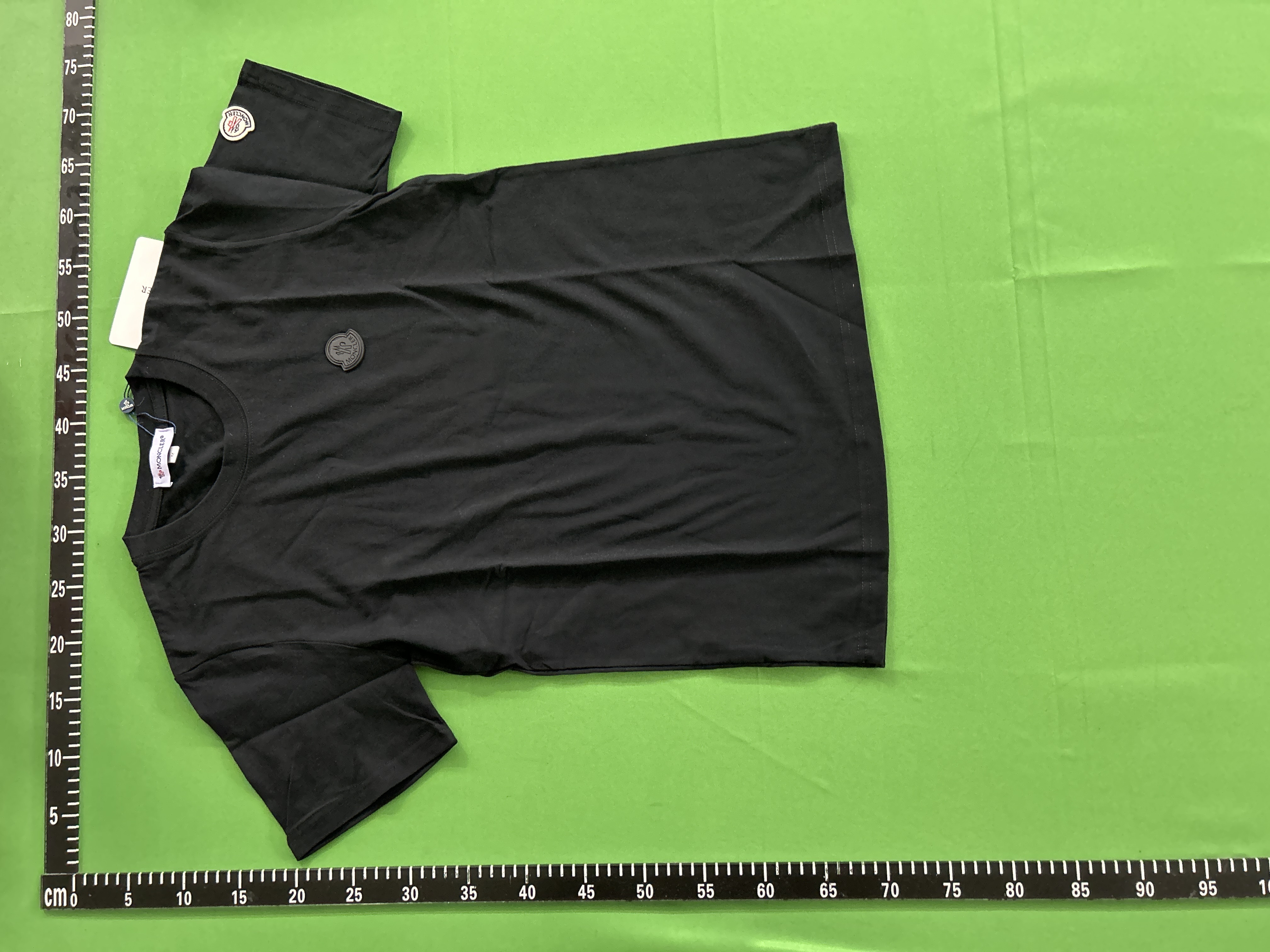 Foto QC 3 de Moncler T-shirt Logo Graphic Black