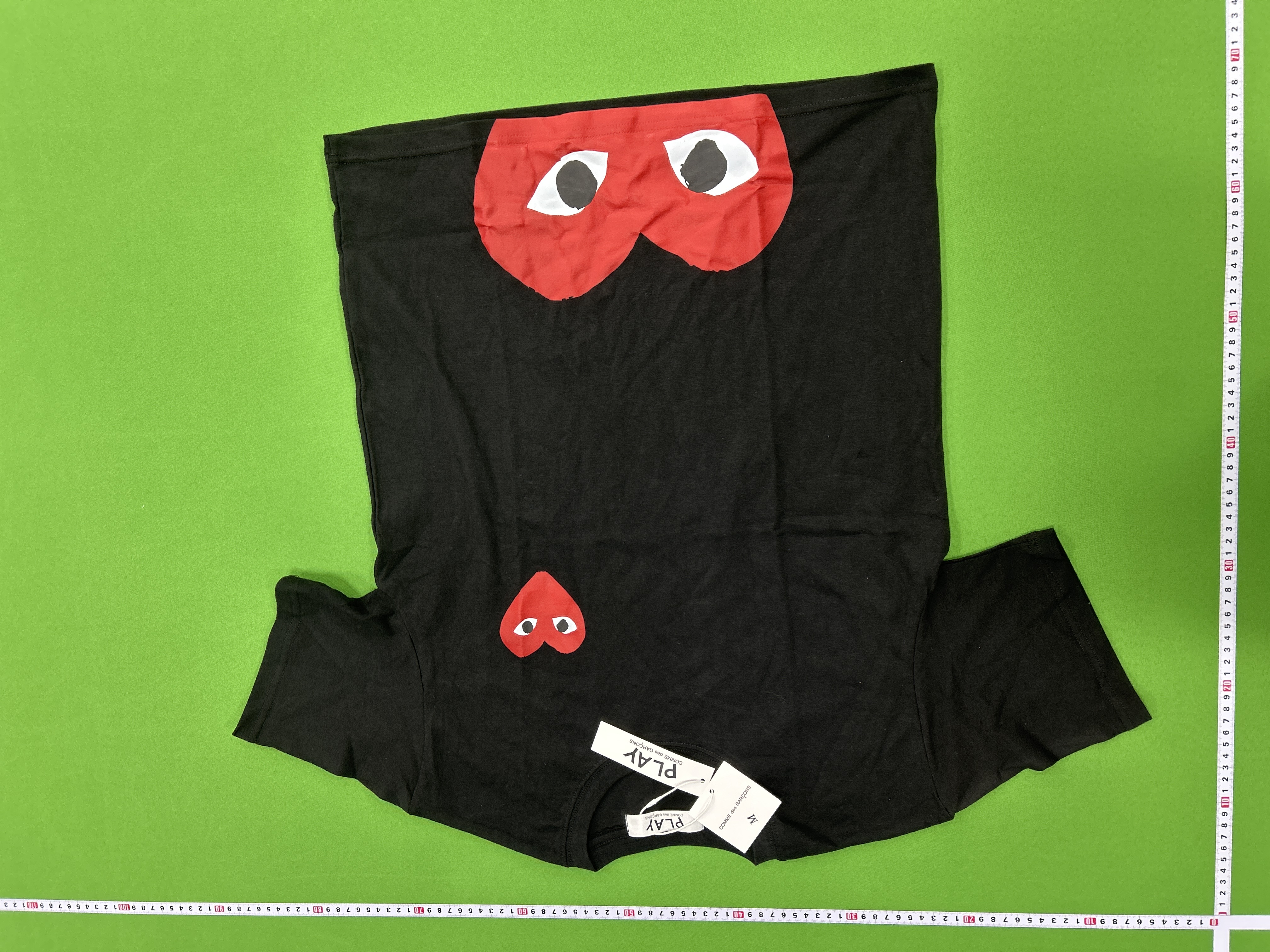 Foto QC 1 de Comme des Garçons PLAY T-shirt Big White Heart and Red Heart Black