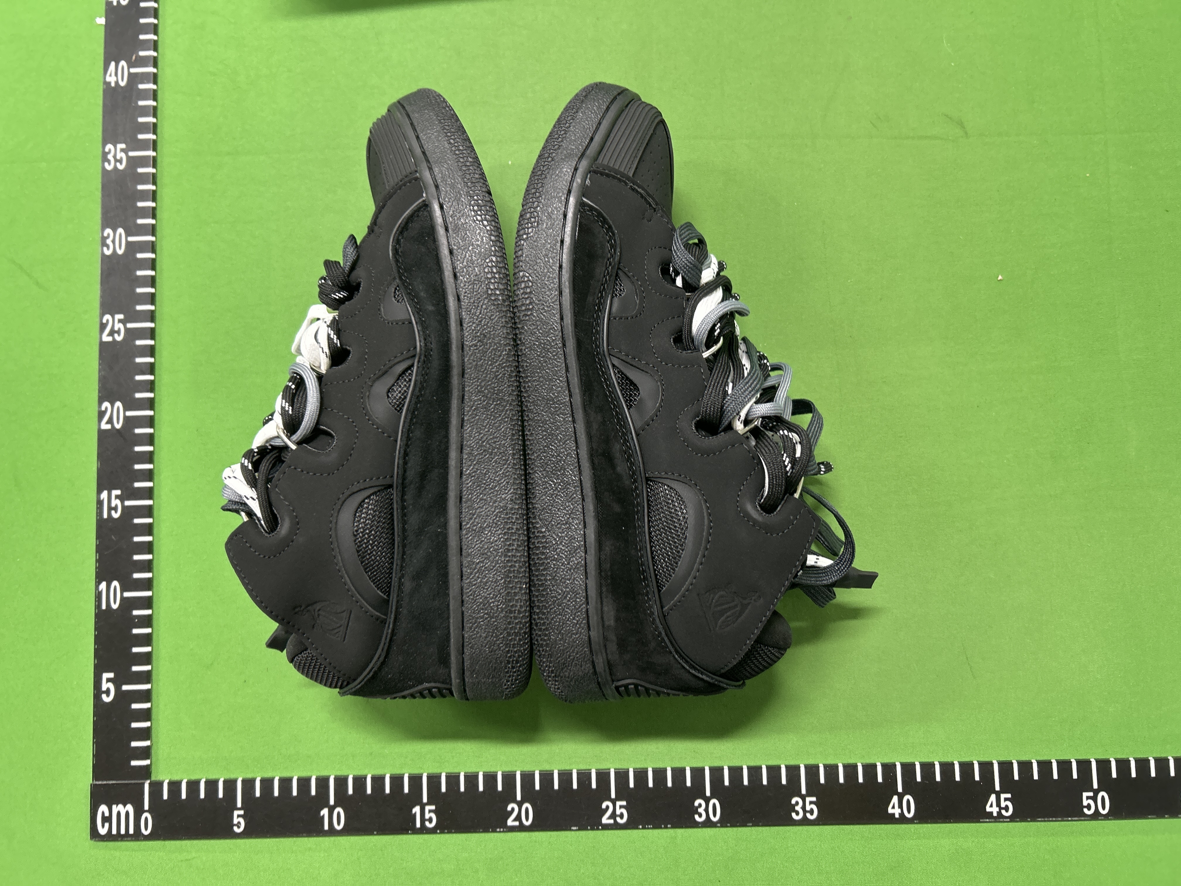 Foto QC 5 de Lanvin Curb Low Triple Black