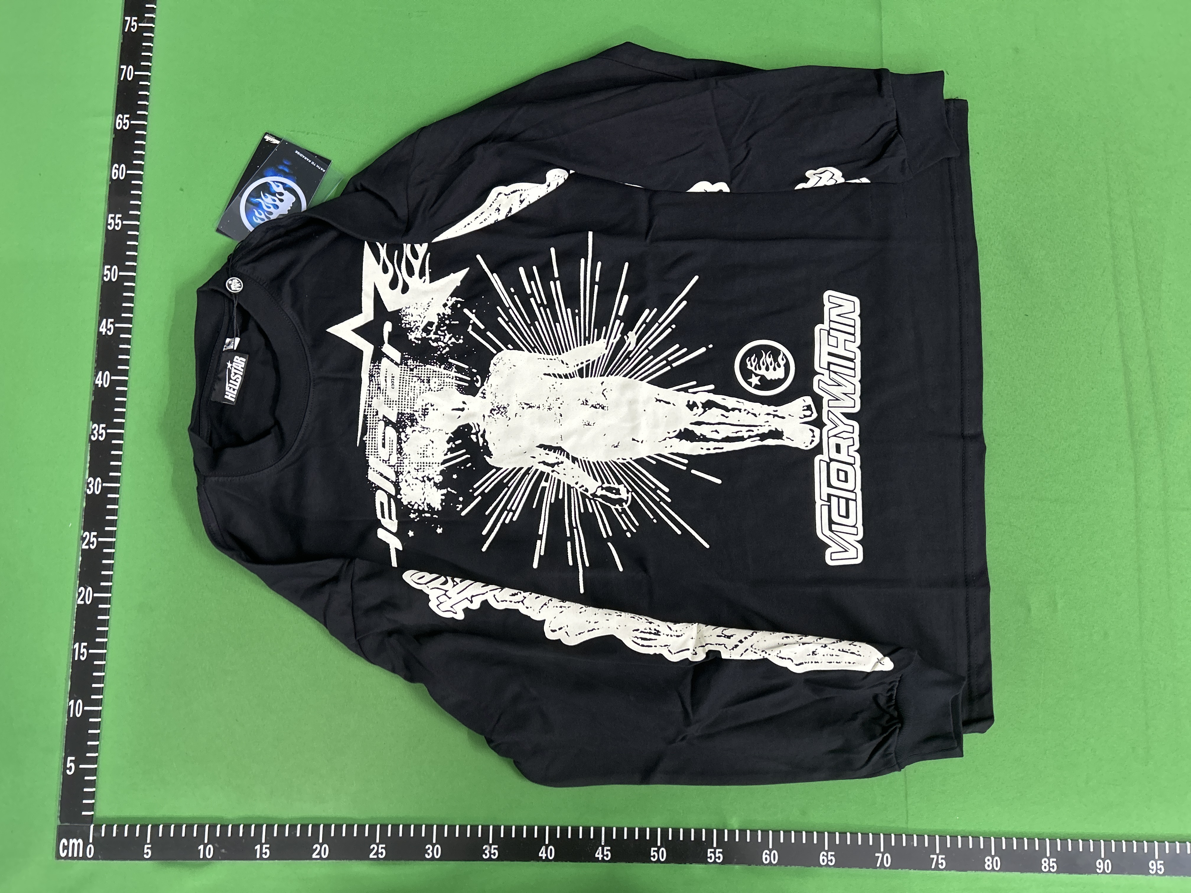 Foto QC 3 de Hellstar Sports 08 Long Sleeve T-shirt Black