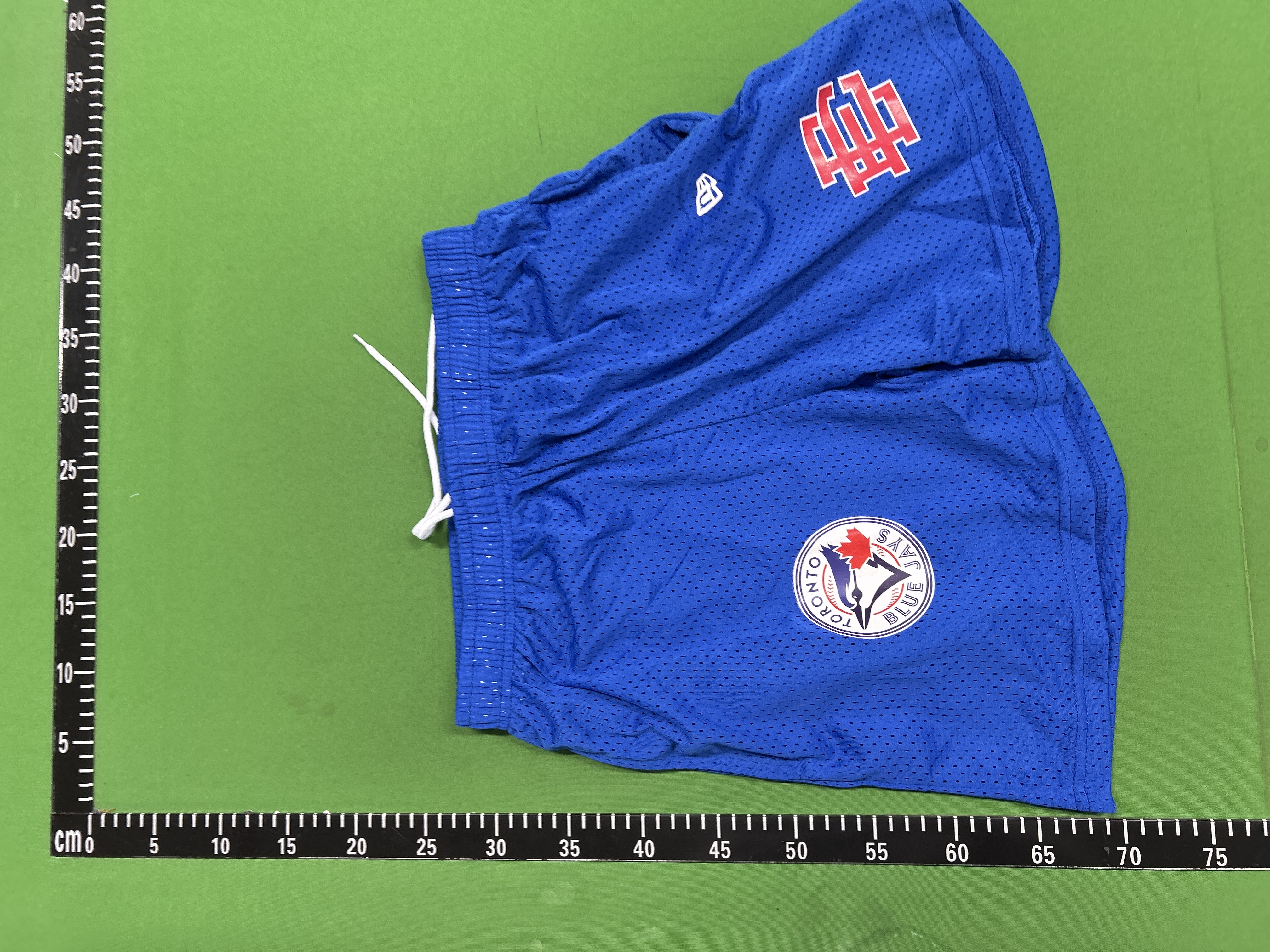 Foto QC 2 de Eric Emanuel x New Era Washington Nationals Basketball Shorts Mesh Red