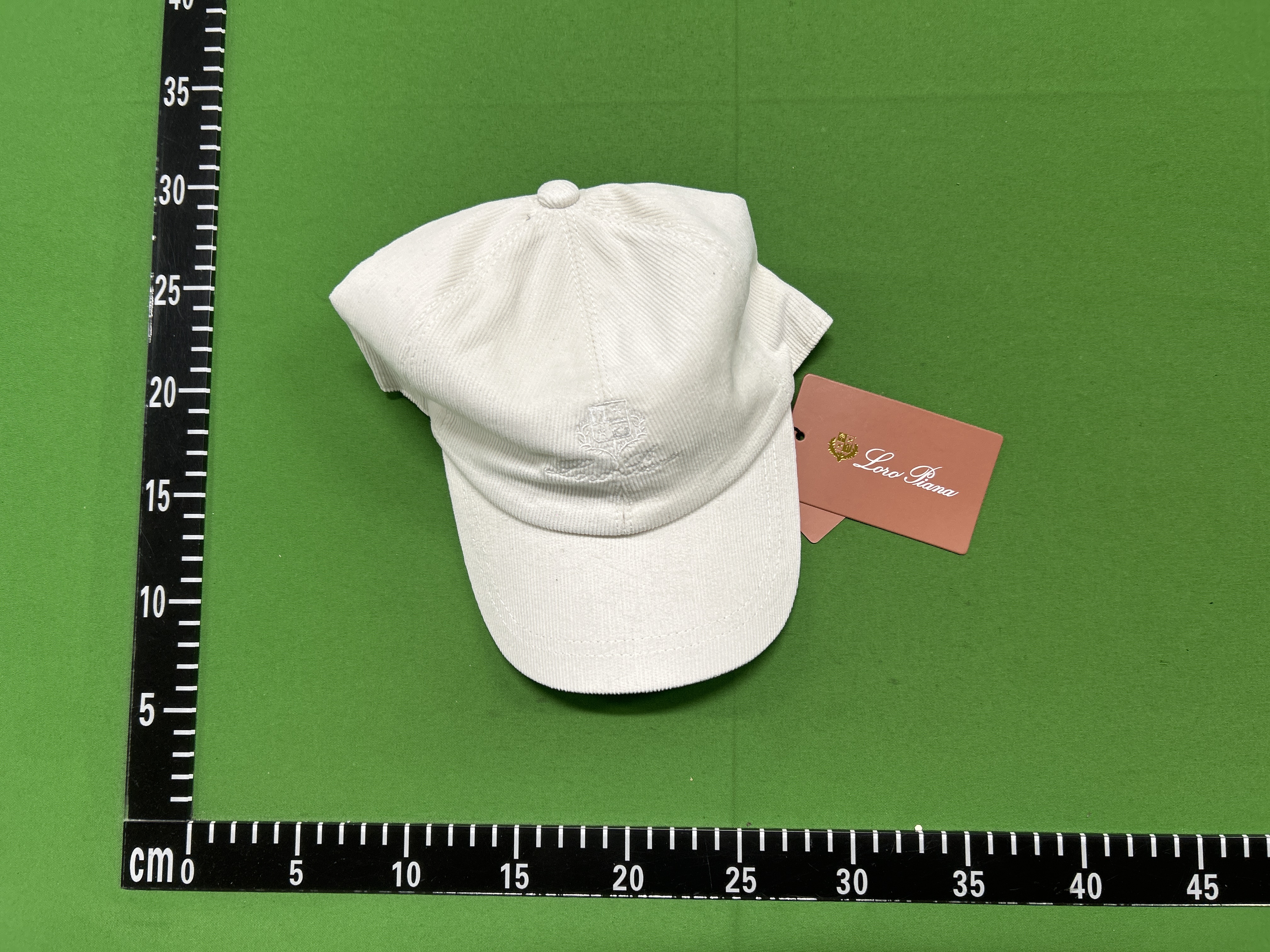 Foto QC 1 de Loro Piana Corduroy Cap Black