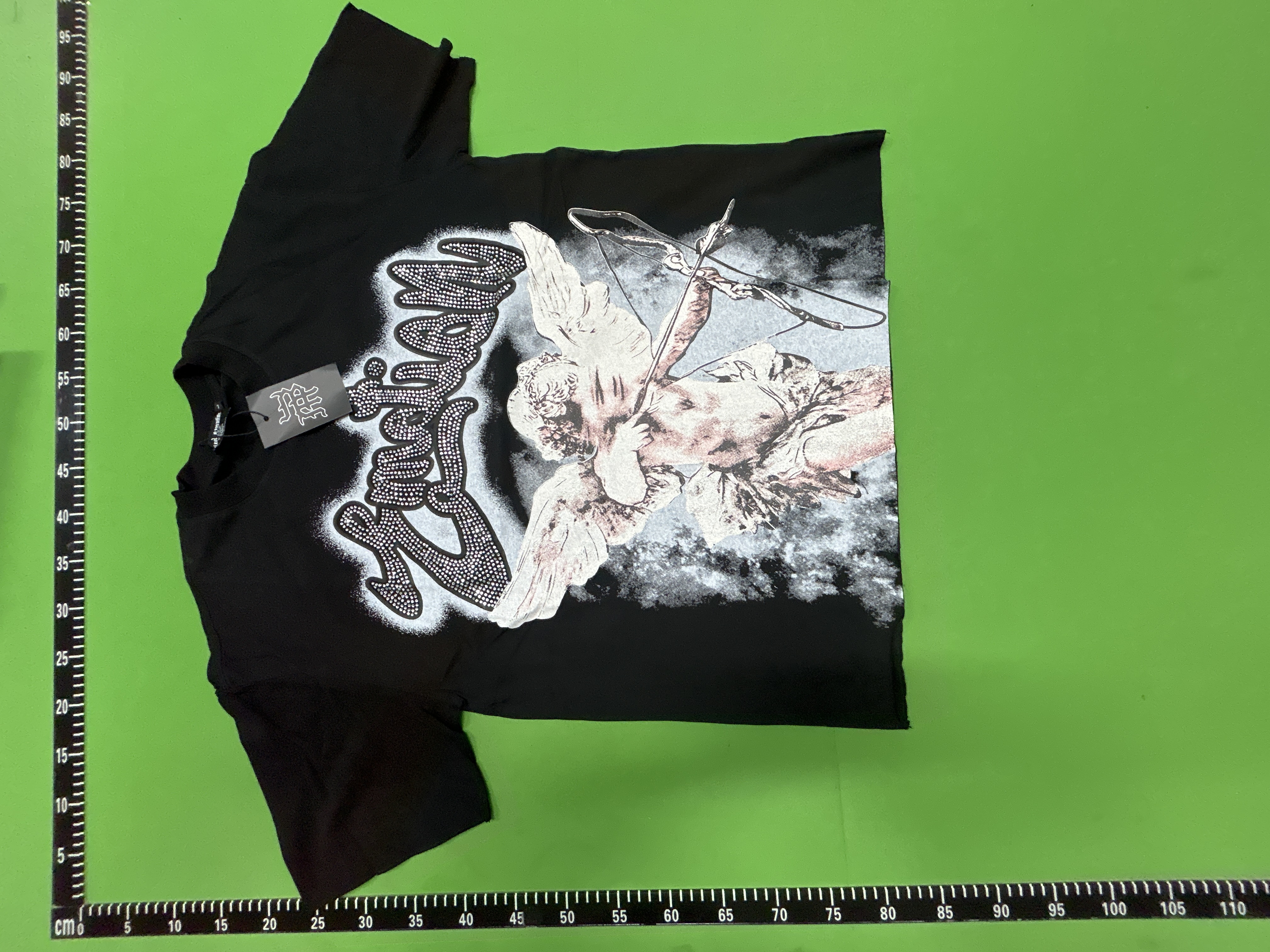 Foto QC 7 de Mixed Emotions T-shirt Rhinestone Logo Cherub Graphic Cream