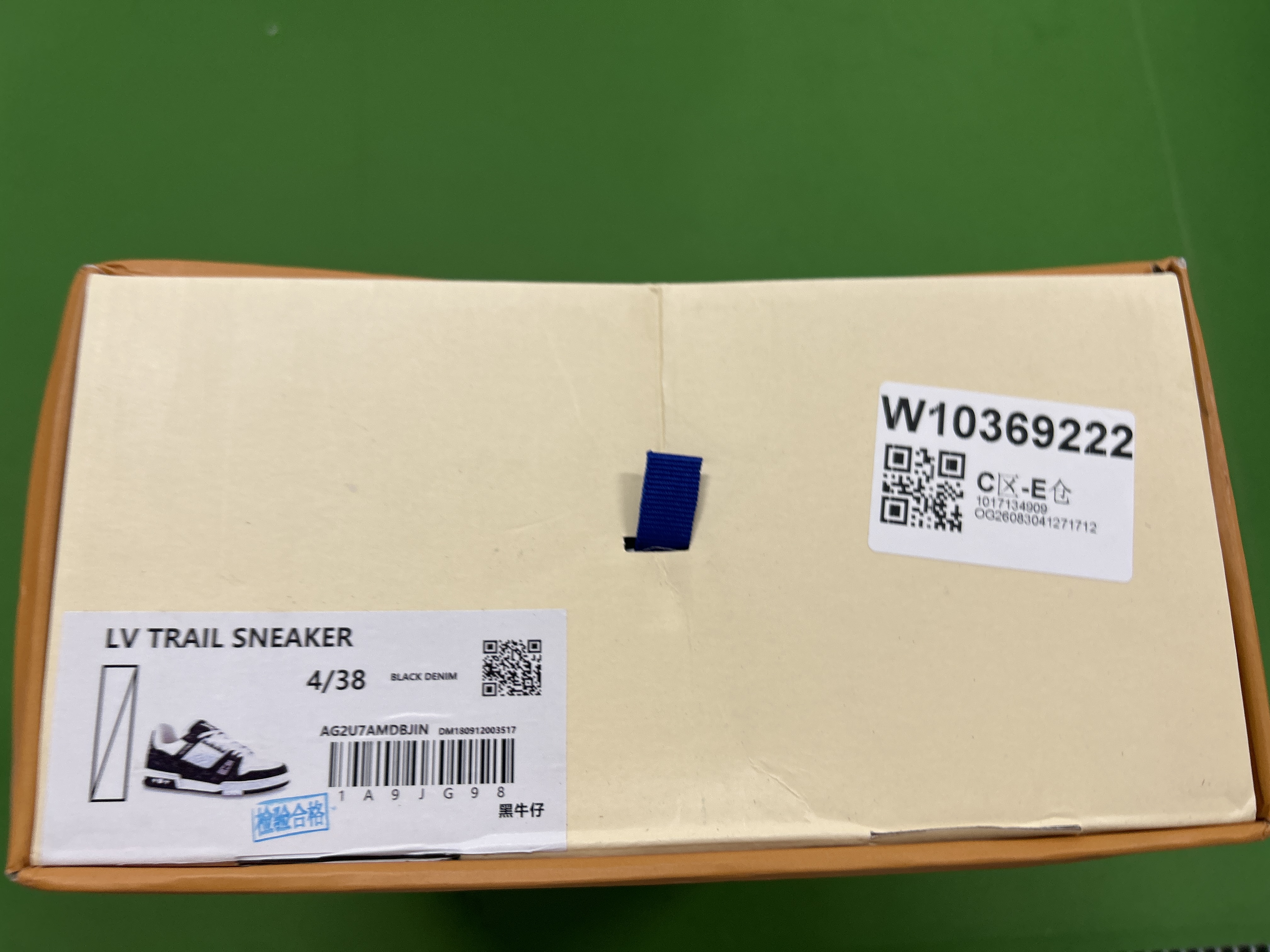Foto QC 1 de Louis Vuitton Trainer Low Panda Black White Monogram
