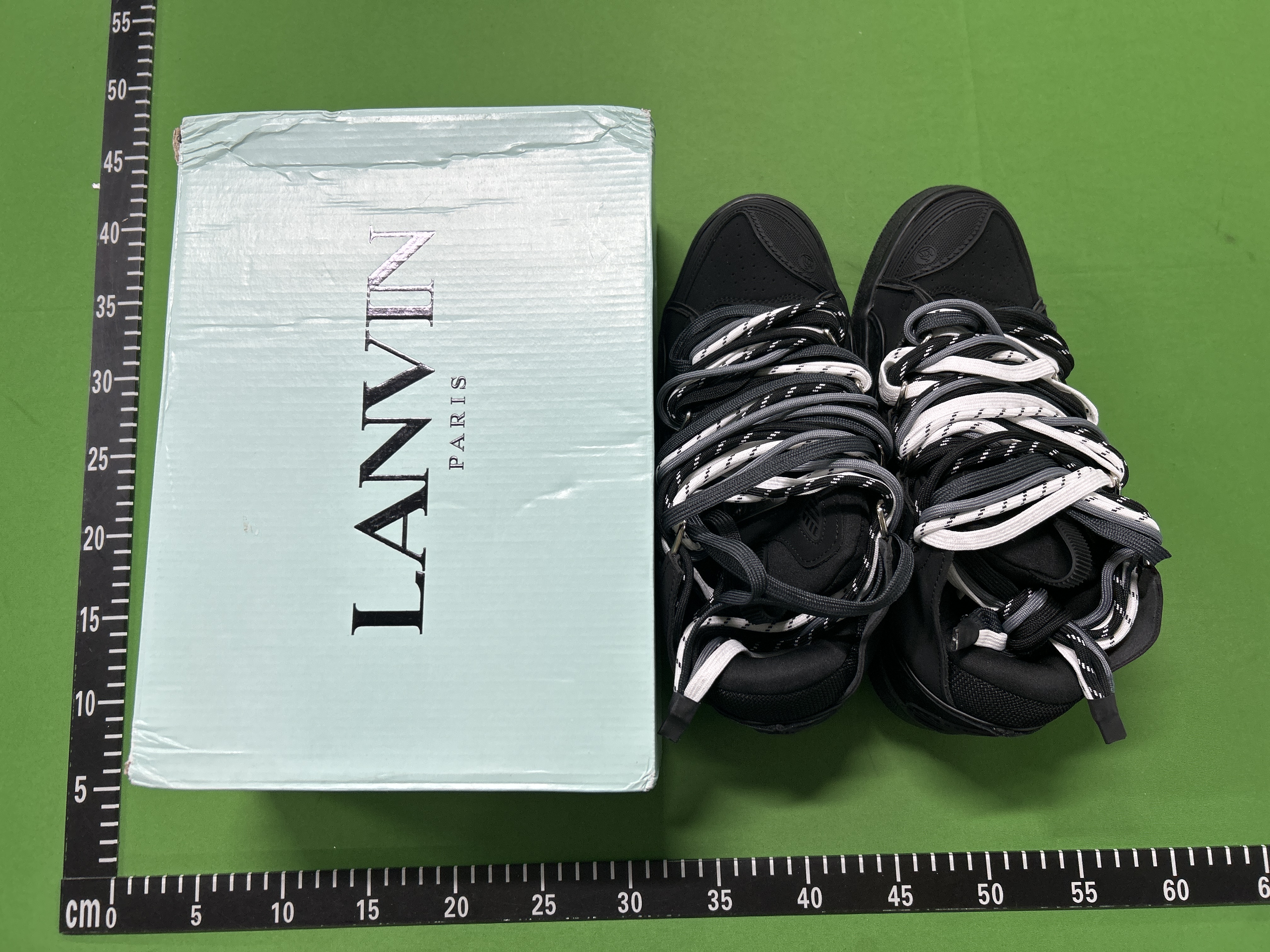 Foto QC 2 de Lanvin Curb Low Triple Black