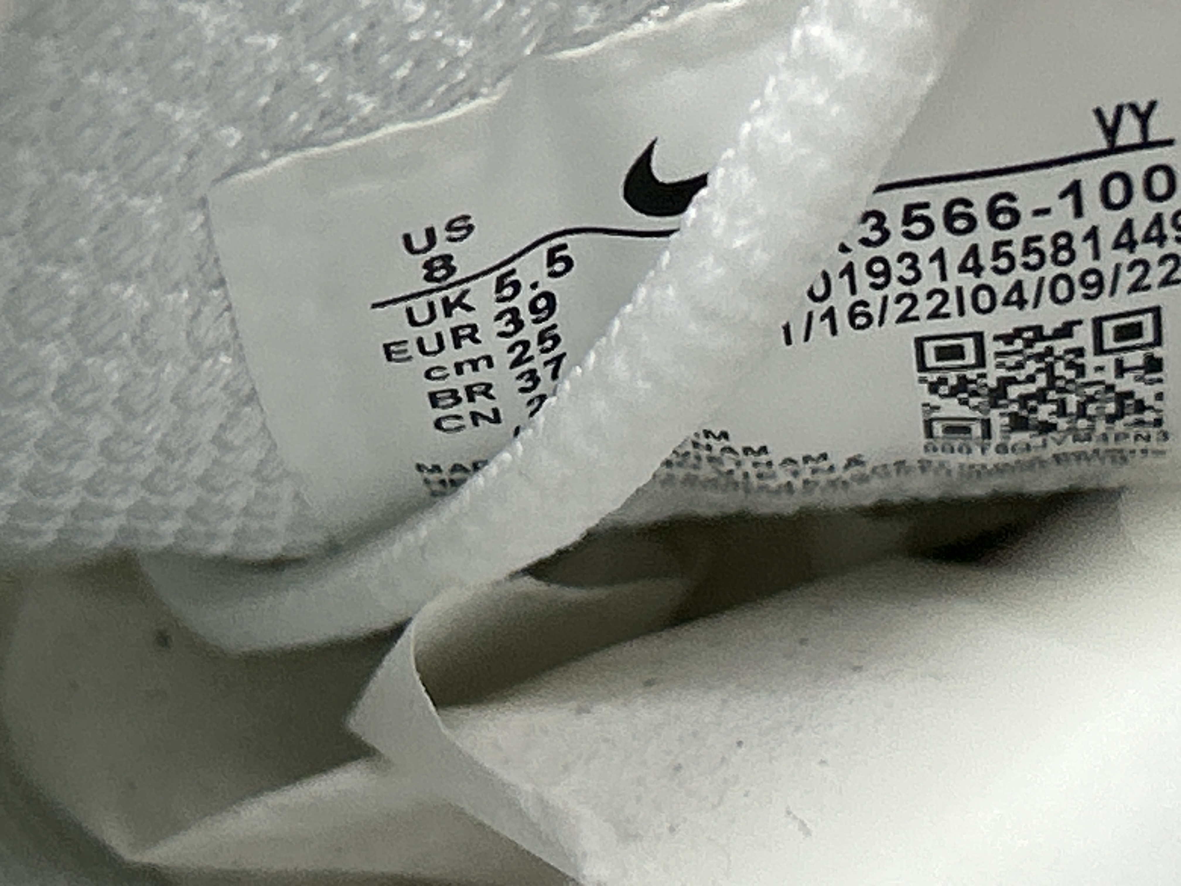 Foto QC 5 de Nike Shox TL Retro Light Bone Burgundy Crush IM6013-072