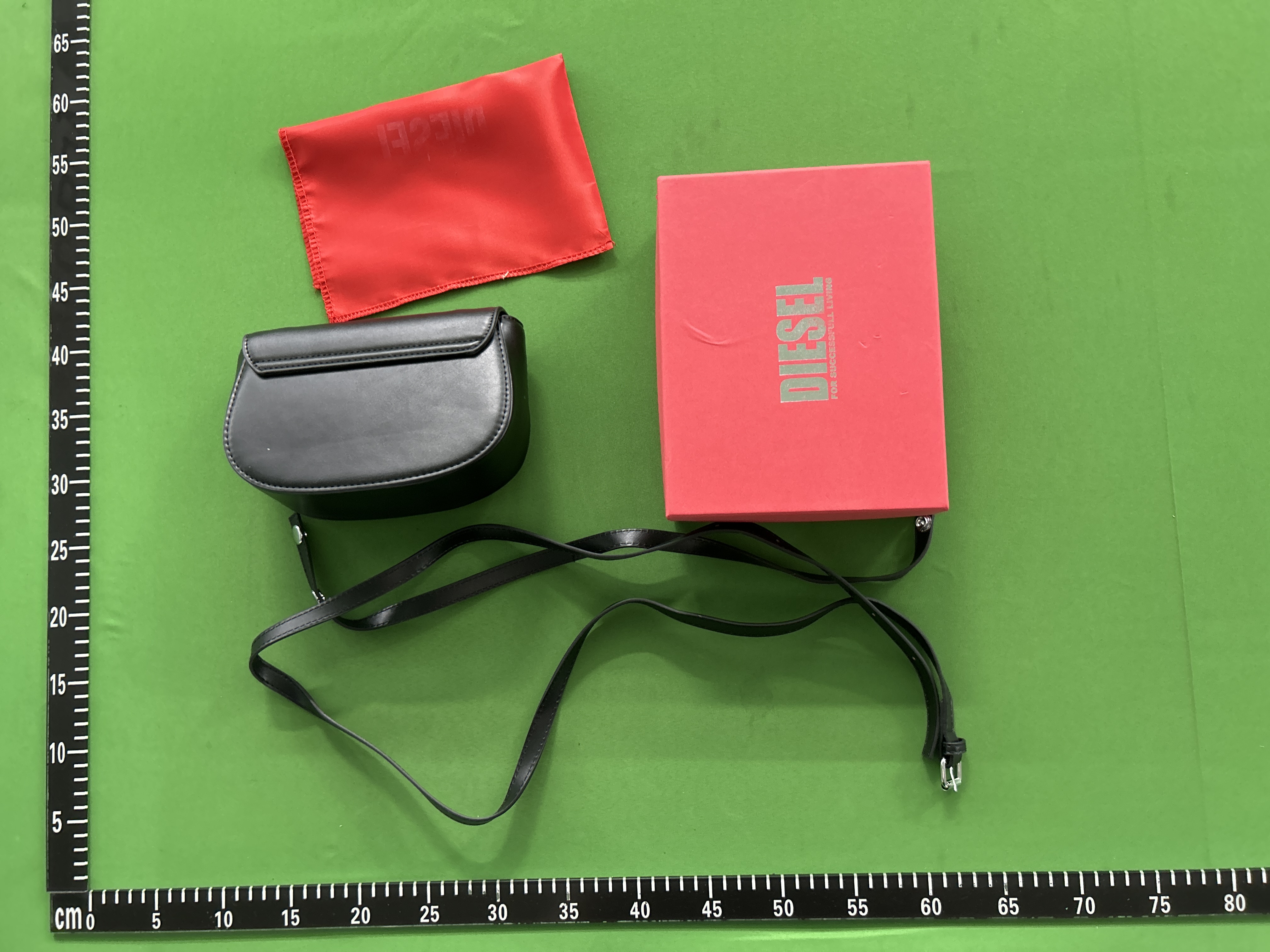 Foto QC 2 de Burberry Paddy Crossbody Bag Black Nylon