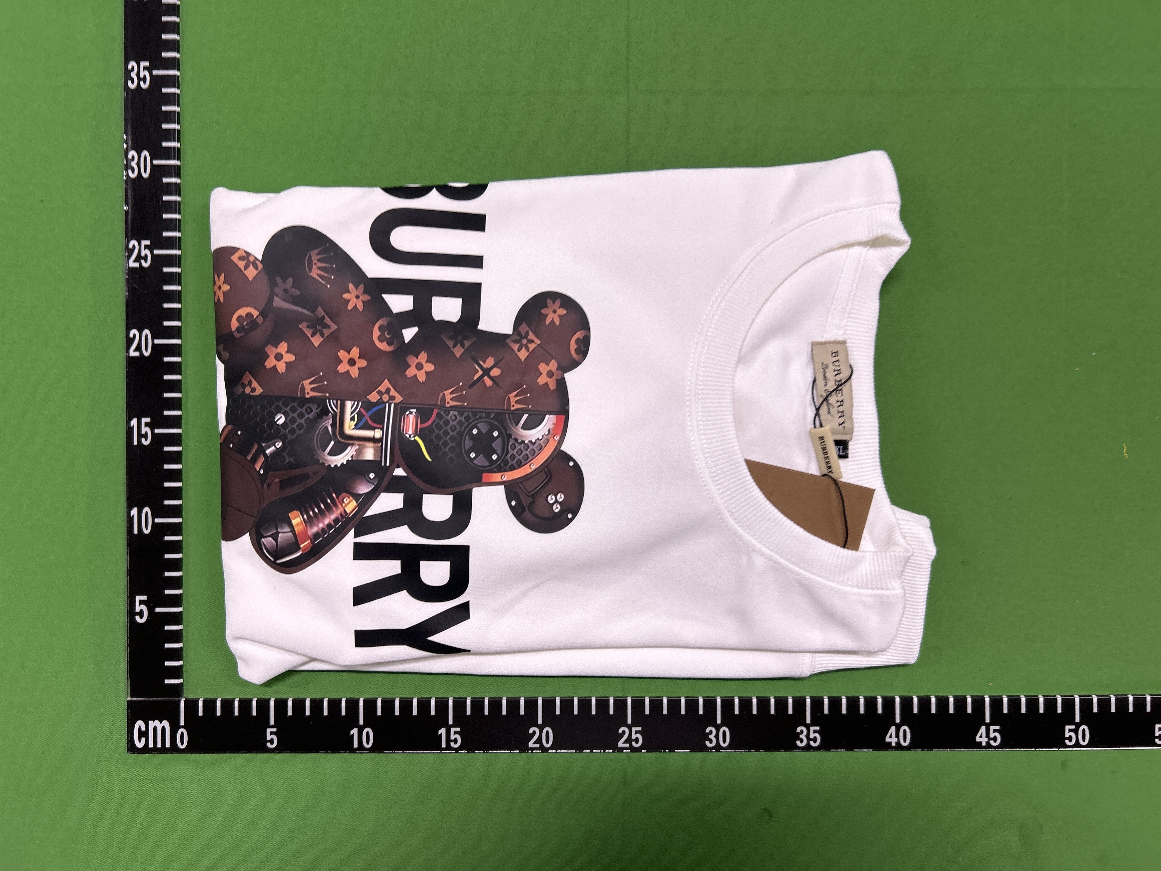 Foto QC 5 de Burberry Crewneck Sweater Thomas Bear Graphic Black