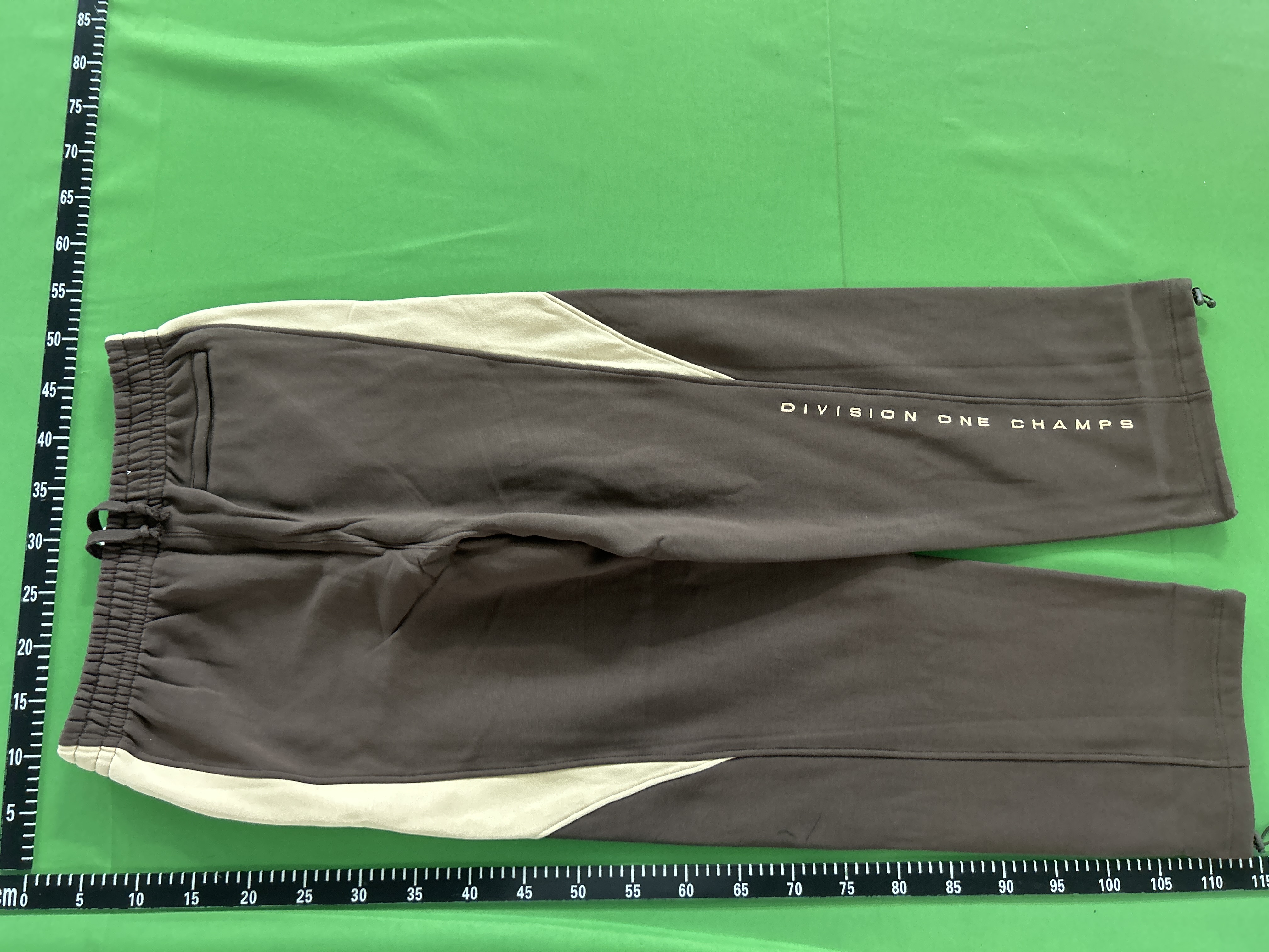 Foto QC 2 de Supreme Sweatpants Panel Brown