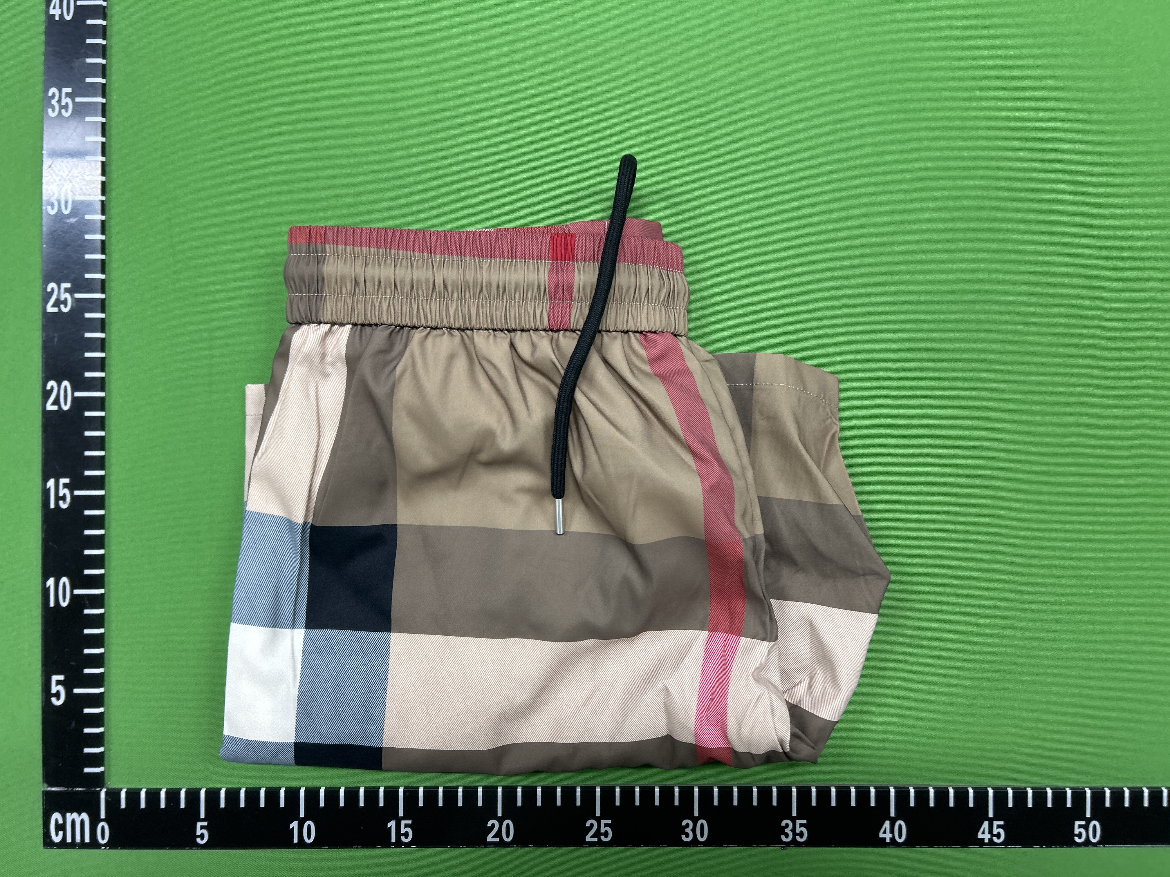 Foto QC 5 de Burberry Board Shorts Patchwork Check Beige