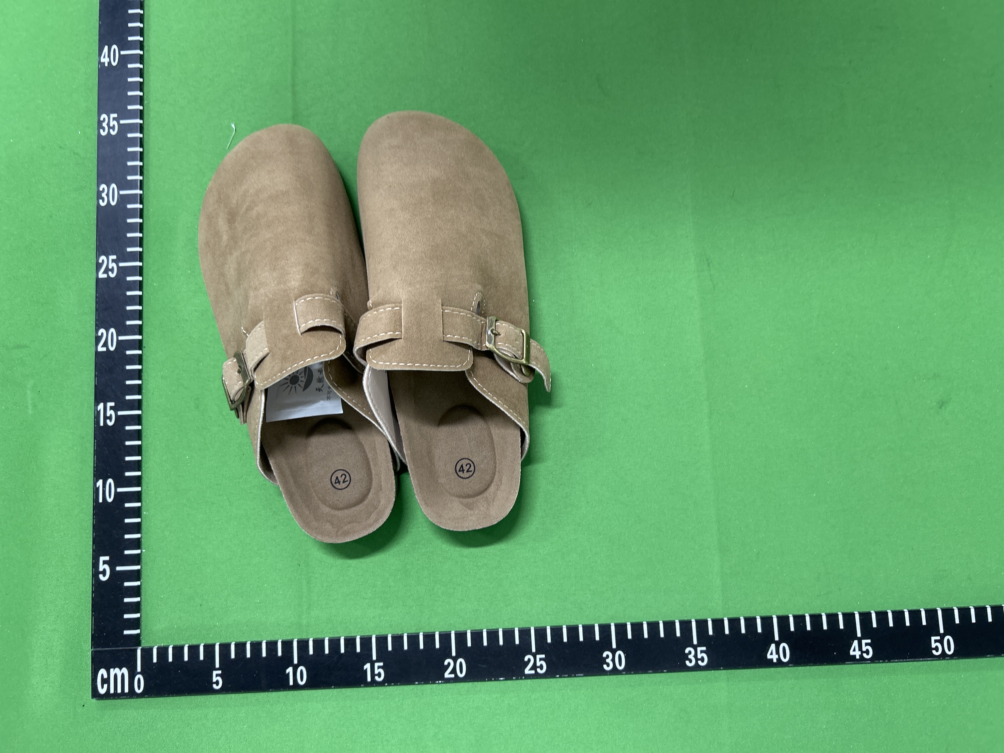 Foto QC 6 de Other Boston Clog Suede Taupe