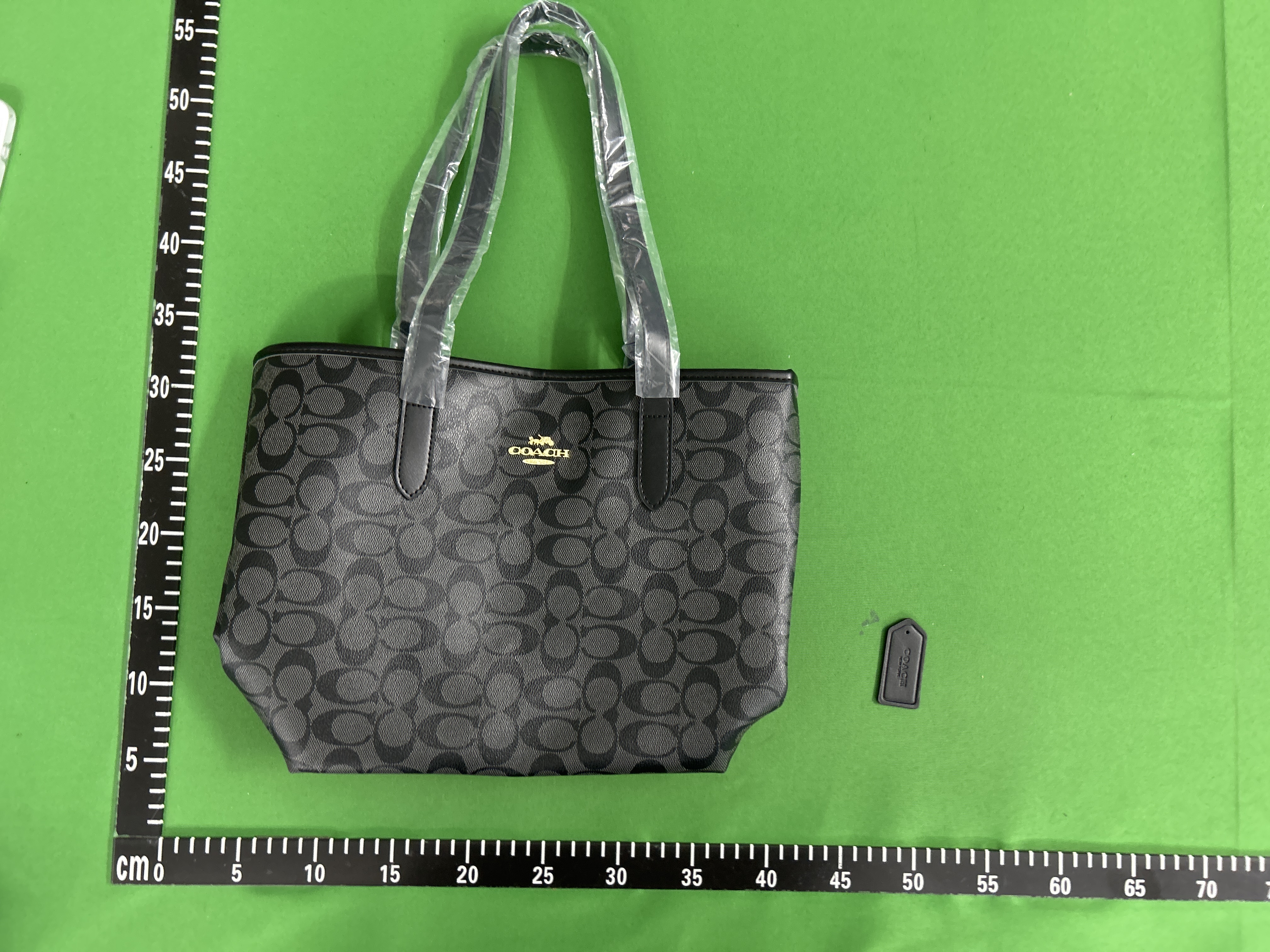 Foto QC 2 de Coach City Tote Signature Canvas Charcoal Black
