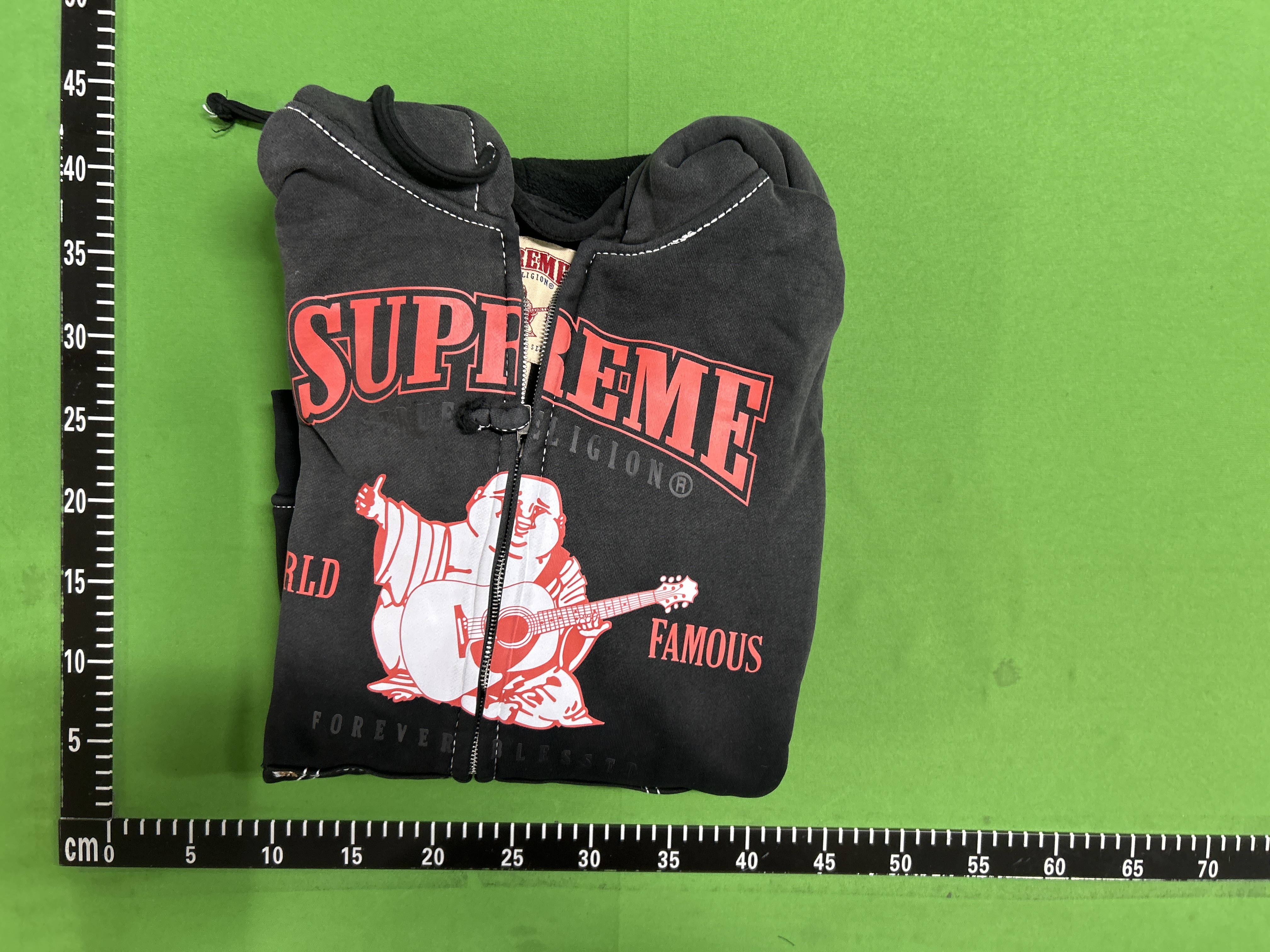 Foto QC 1 de True Religion Zip Sweater Washed Graphic Black