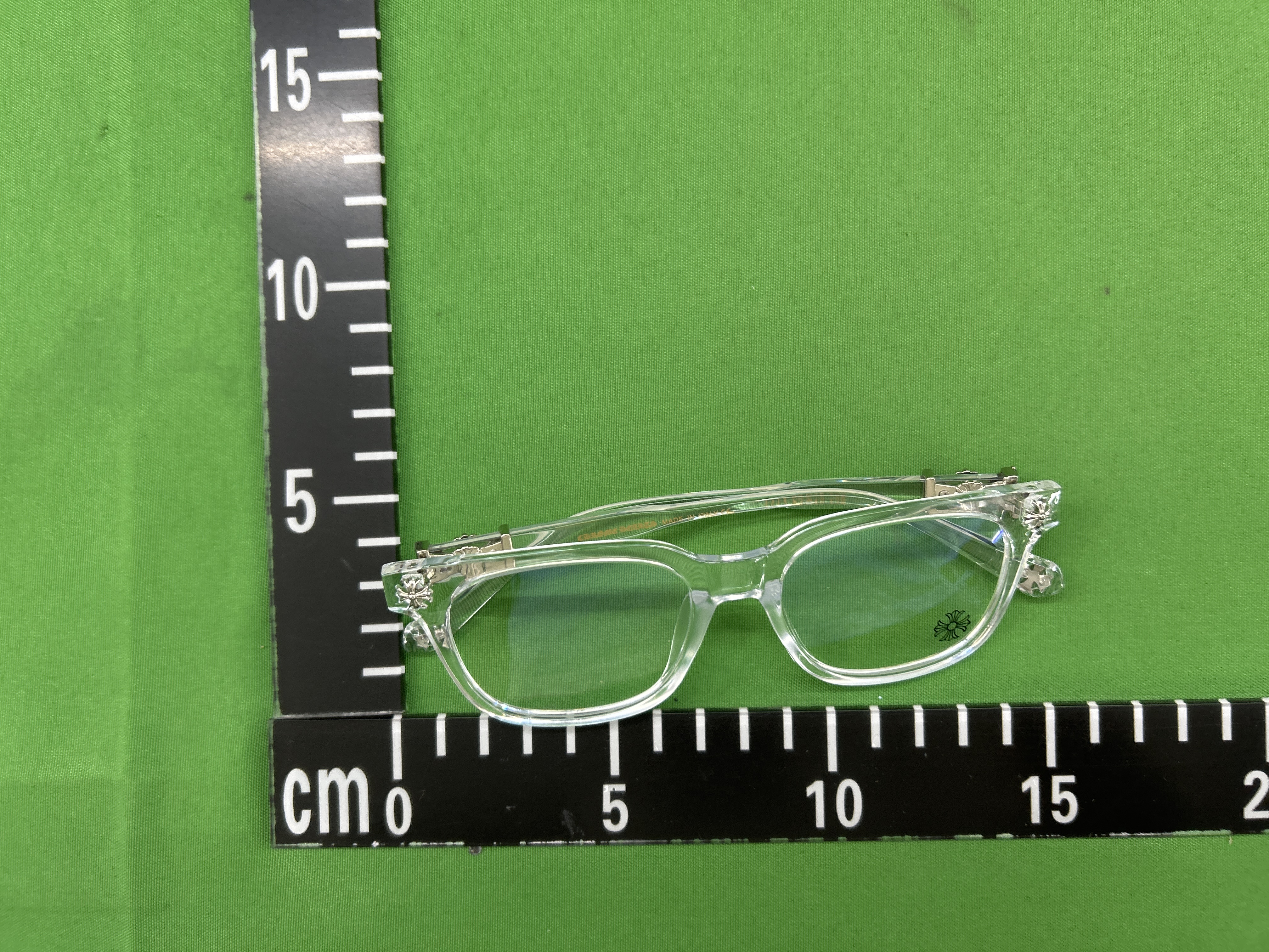 Foto QC 3 de Louis Vuitton LV Waimea Acetate Sunglasses Black Silver Monogram (Z1082W)