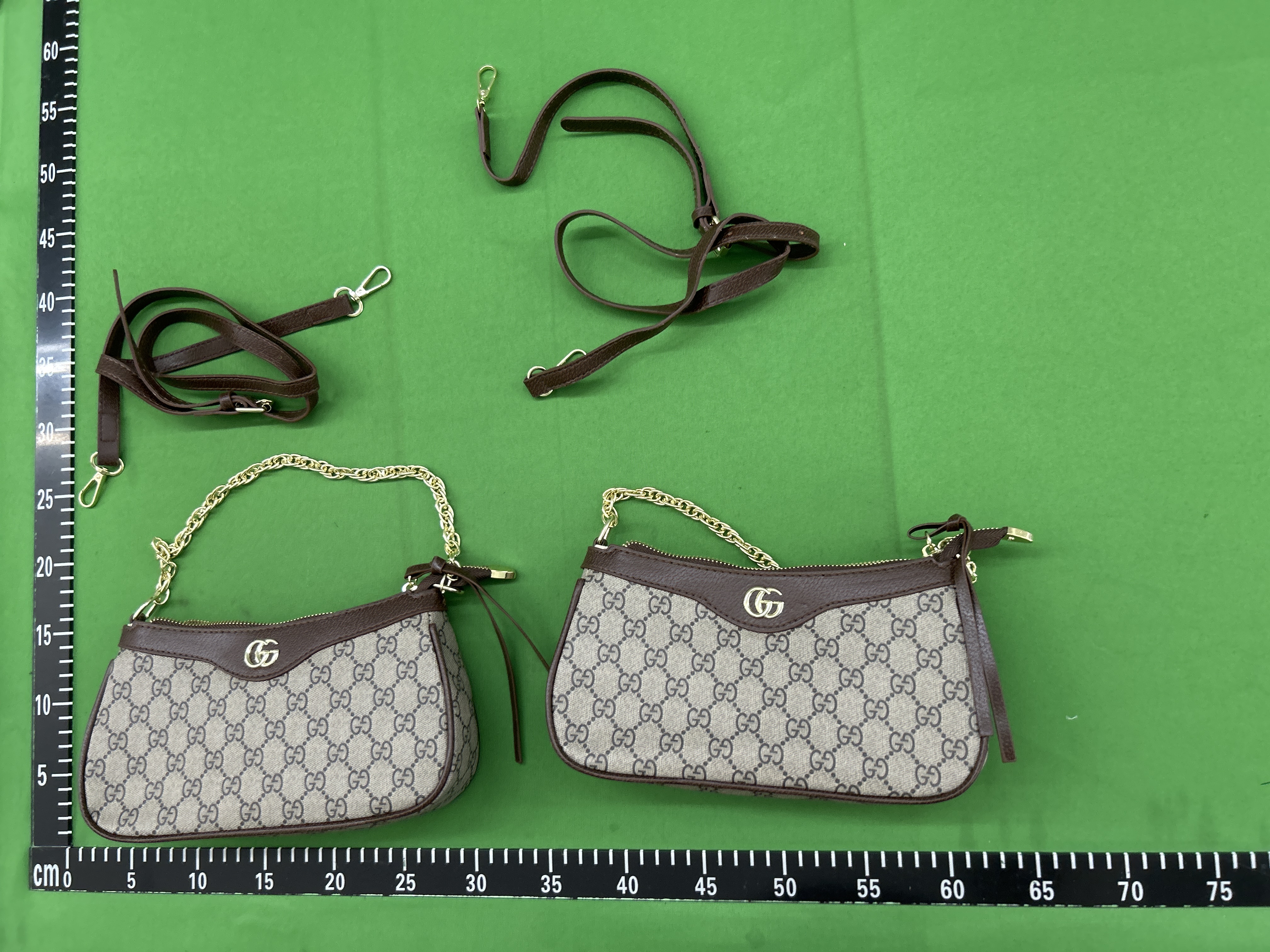 Foto QC 1 de Gucci Ophidia Shoulder Bag Small Beige GG Supreme Canvas