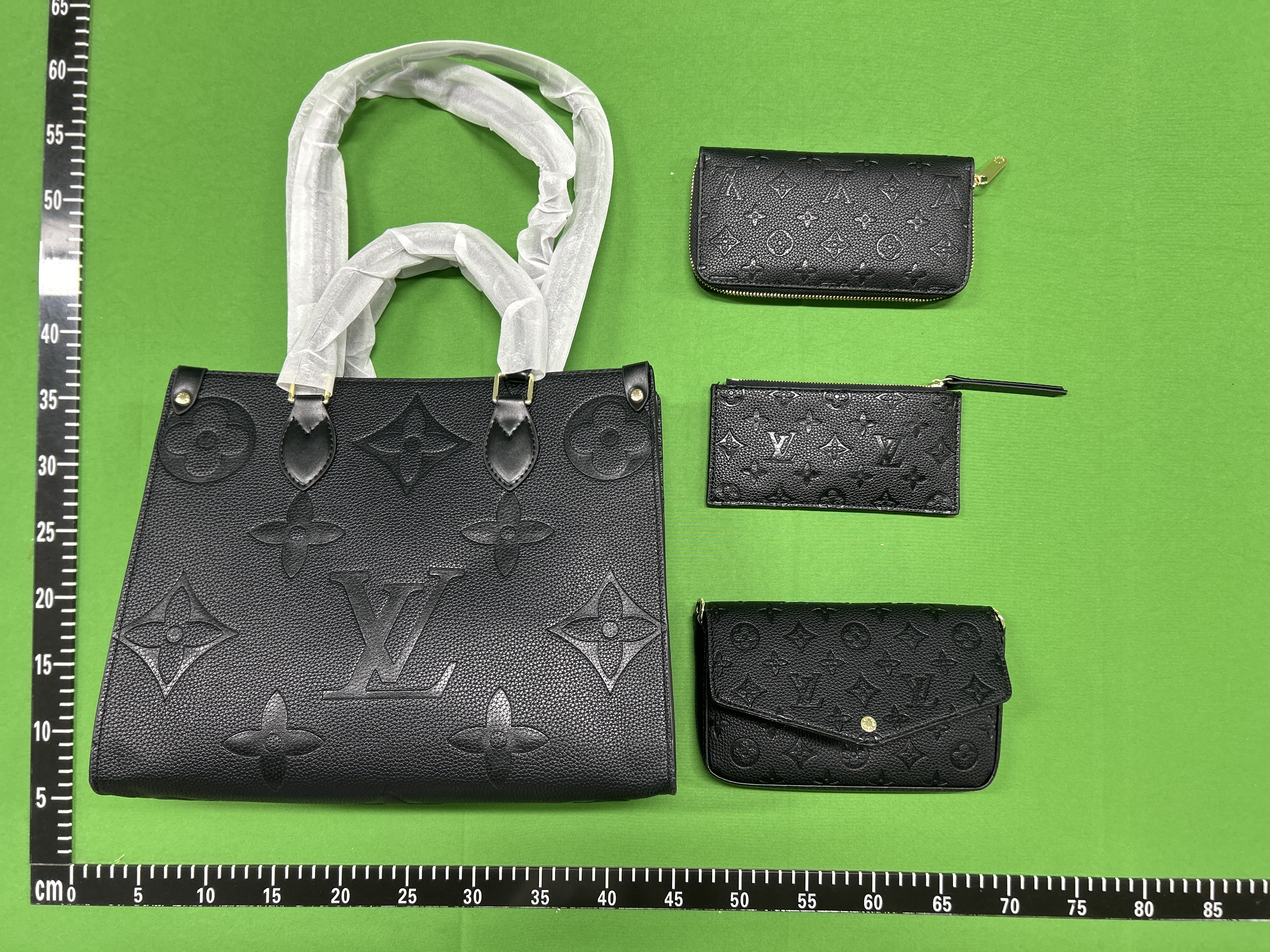 Foto QC 7 de Louis Vuitton Keepall Bandouliere 45 Monogram Eclipse