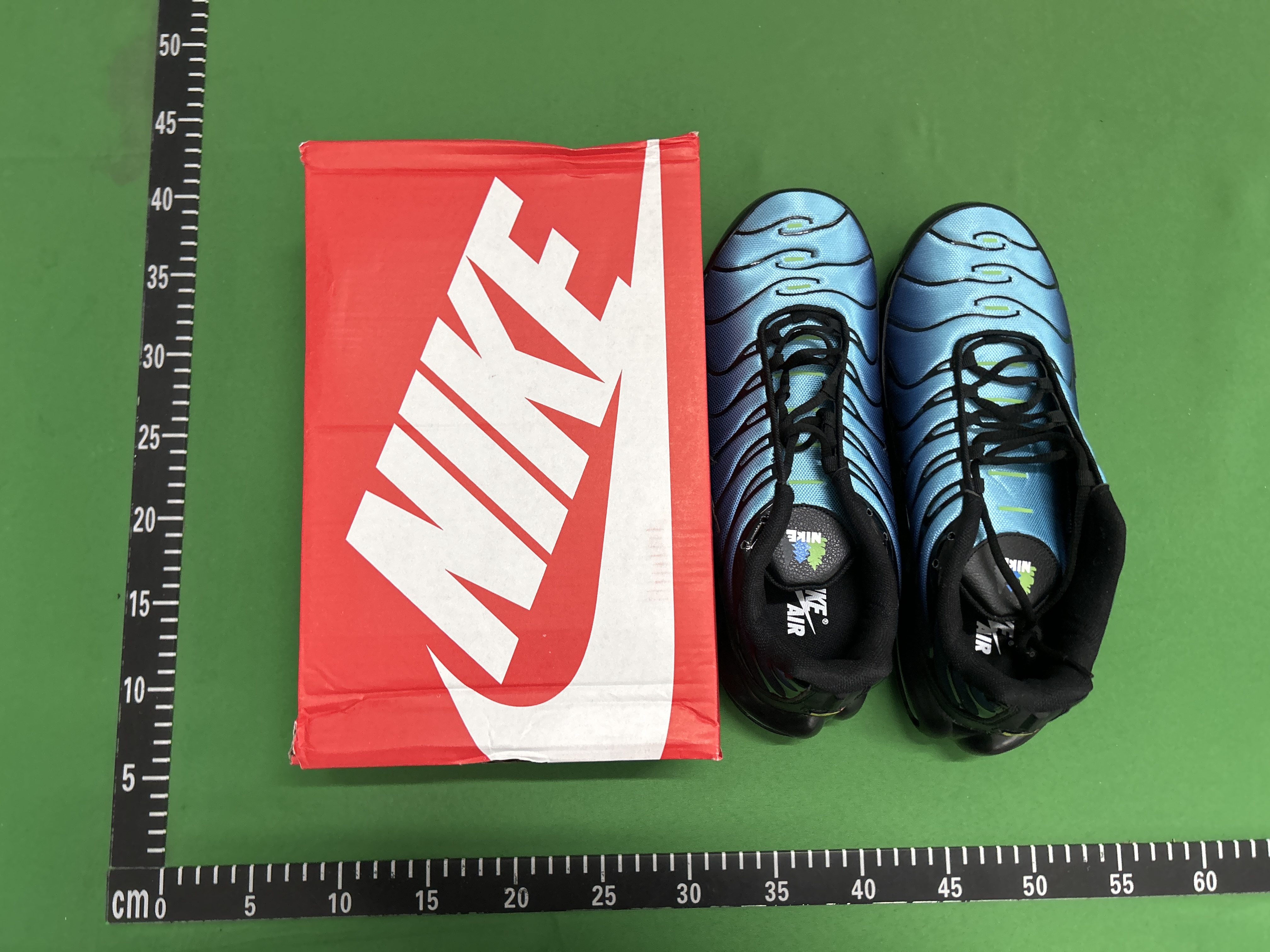 Foto QC 2 de Nike Air Max Plus Black White Gradient DM0032-003