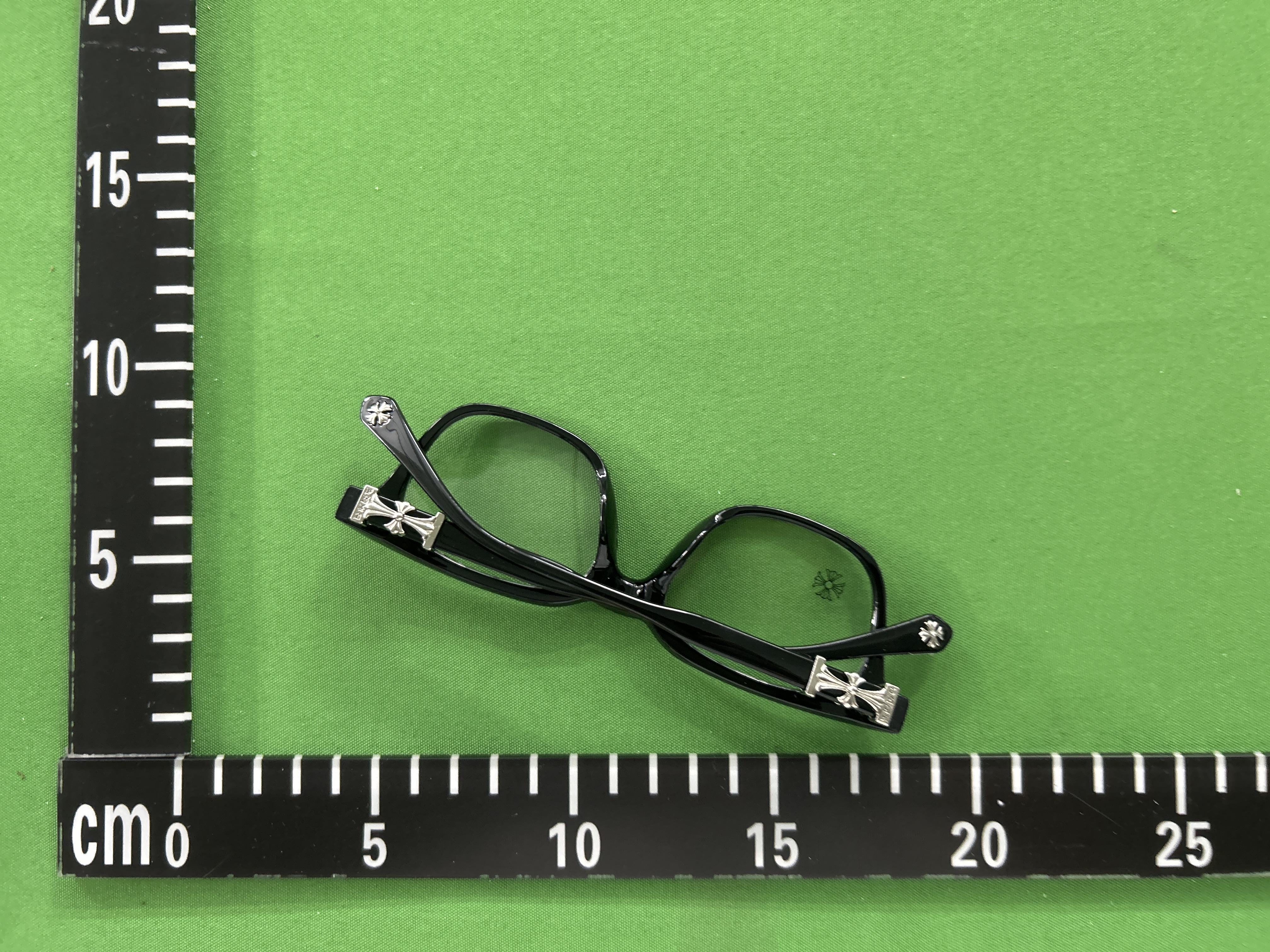 Foto QC 8 de Chrome Hearts Square-Frame Acetate Eyeglasses Black Clear (2273)