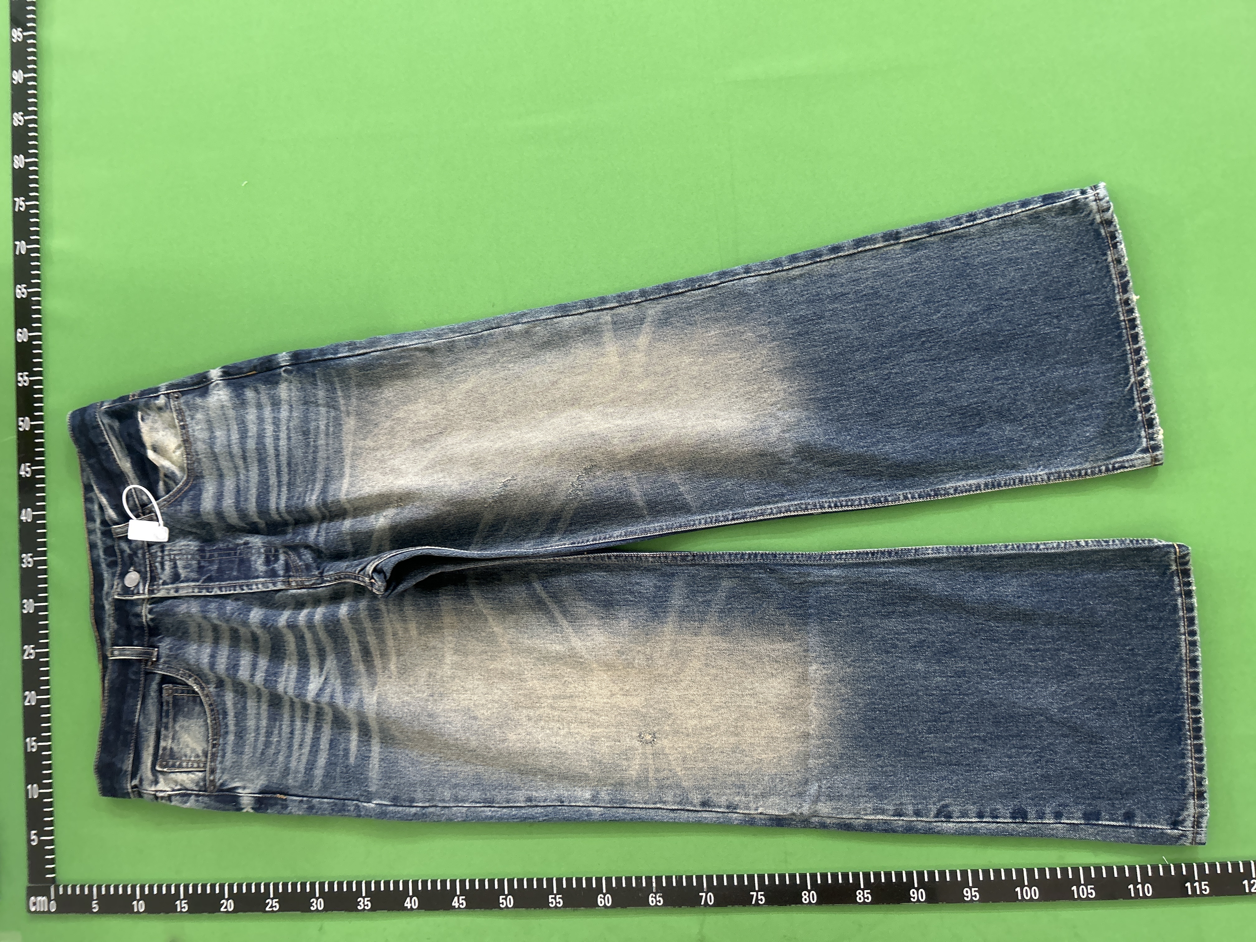 Foto QC 2 de Acne Studios 2021M Jeans Mud Dye Distressed Bootcut Blue