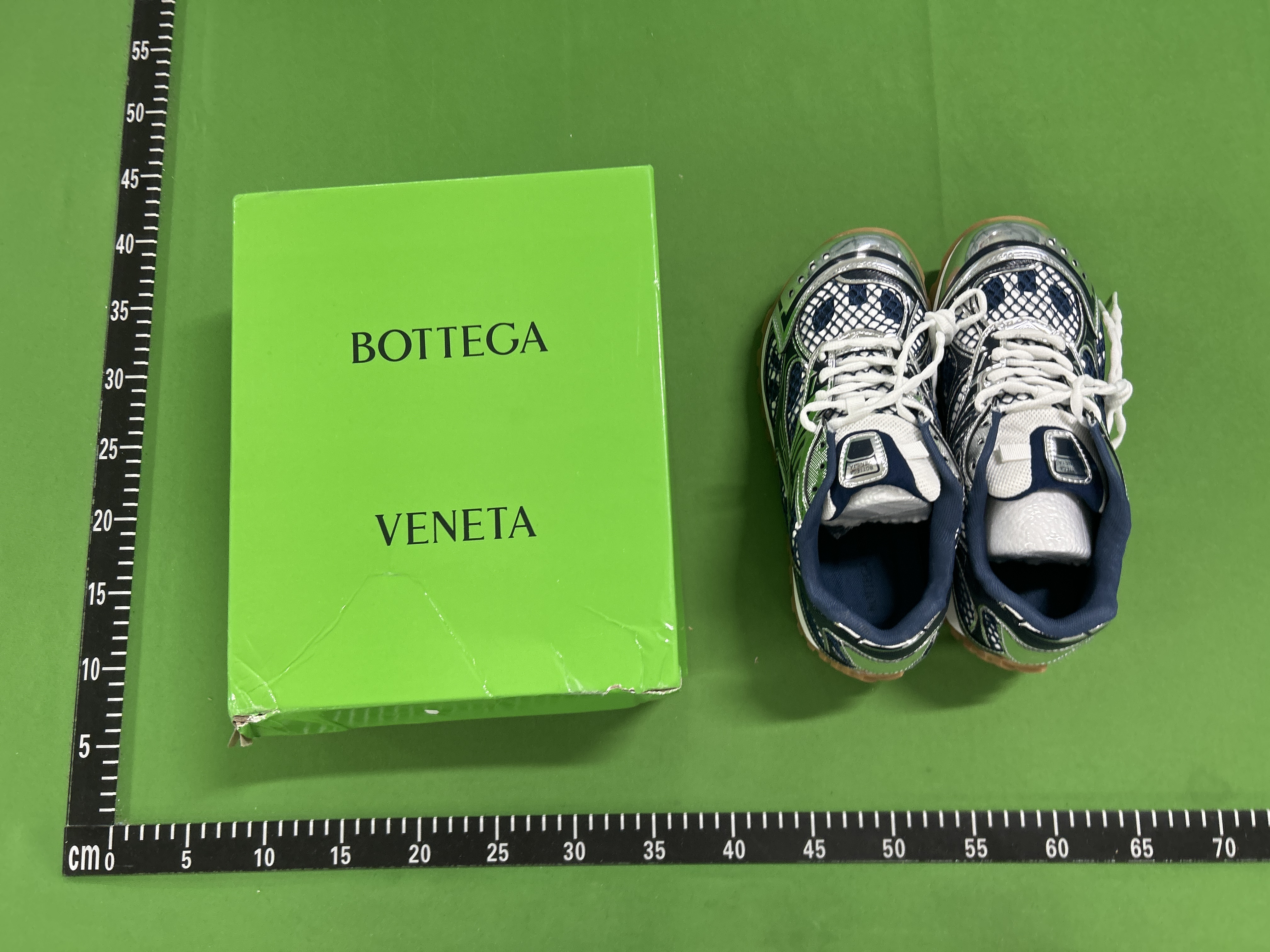 Foto QC 8 de Bottega Veneta Orbit Low Black Silver