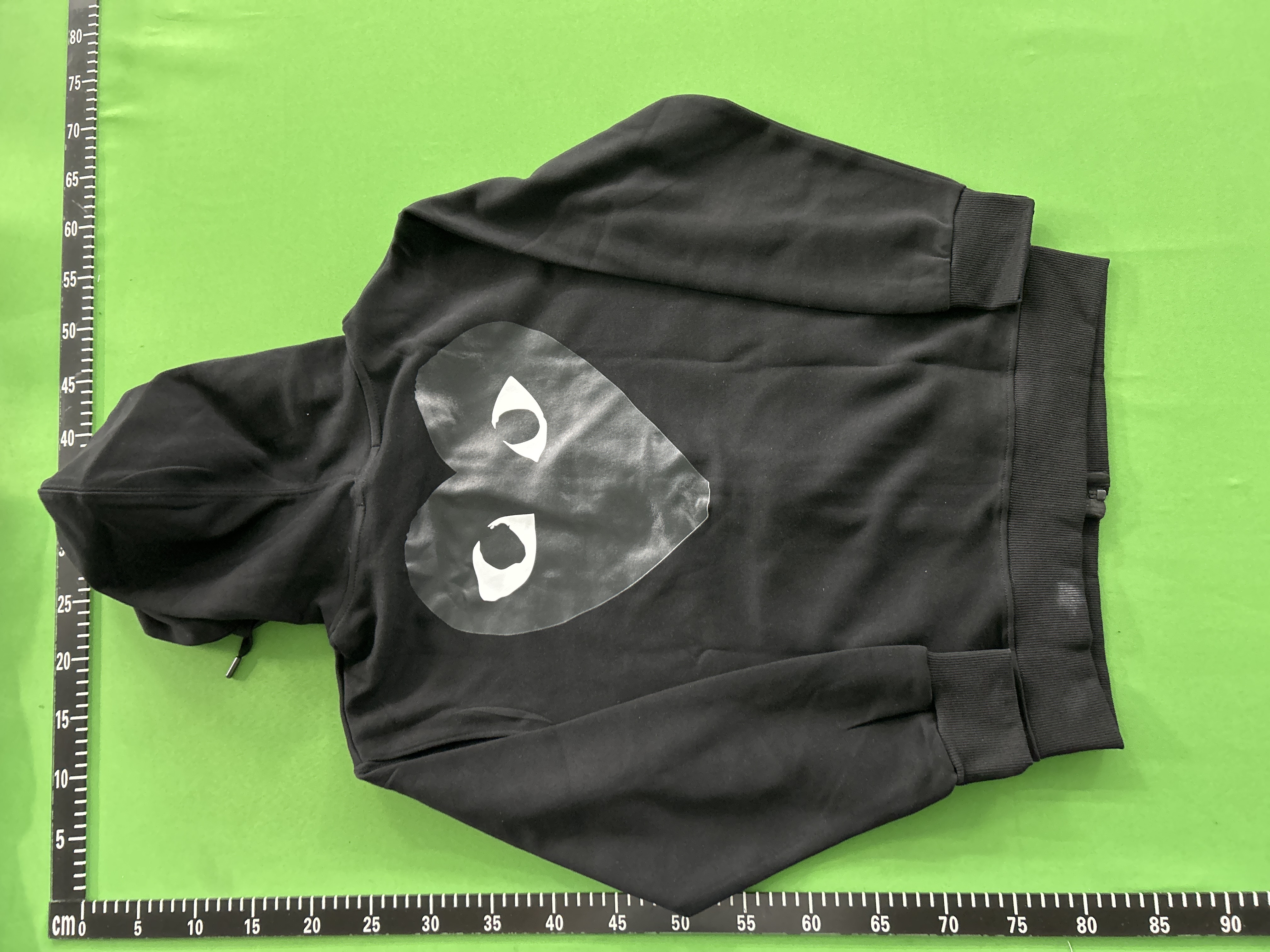 Foto QC 4 de Comme des Garçons PLAY Hoodie Black Heart Grey