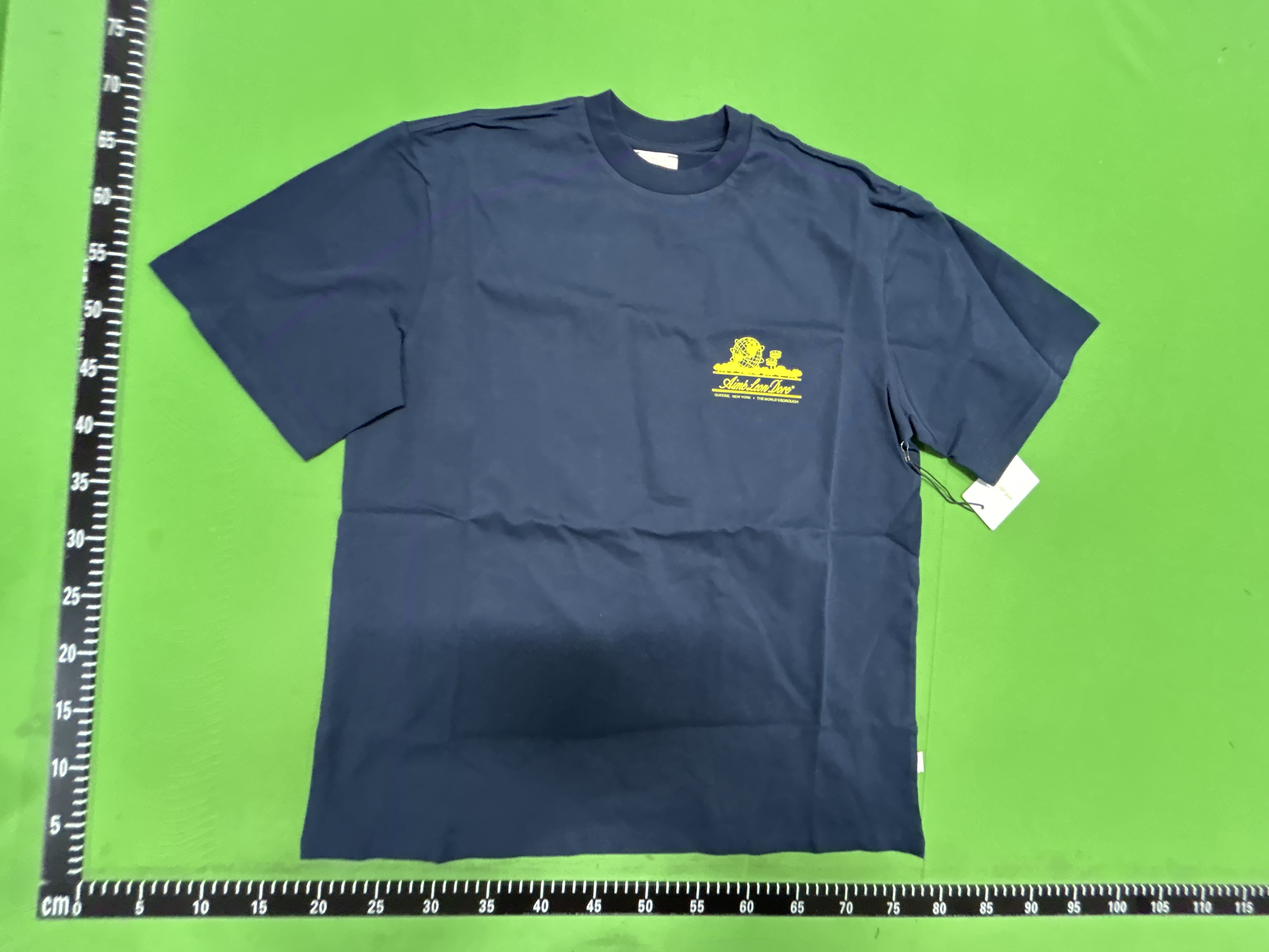 Foto QC 4 de Aime Leon Dore T-shirt World's Borough Black