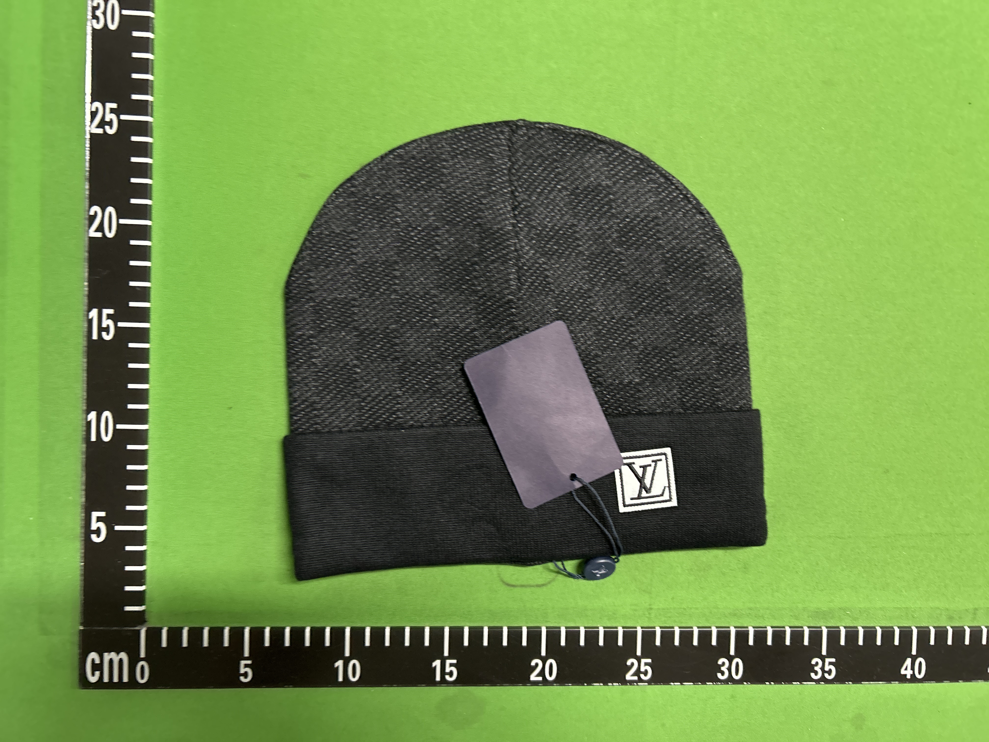 Foto QC 1 de Prada Triangle Logo Beanie White