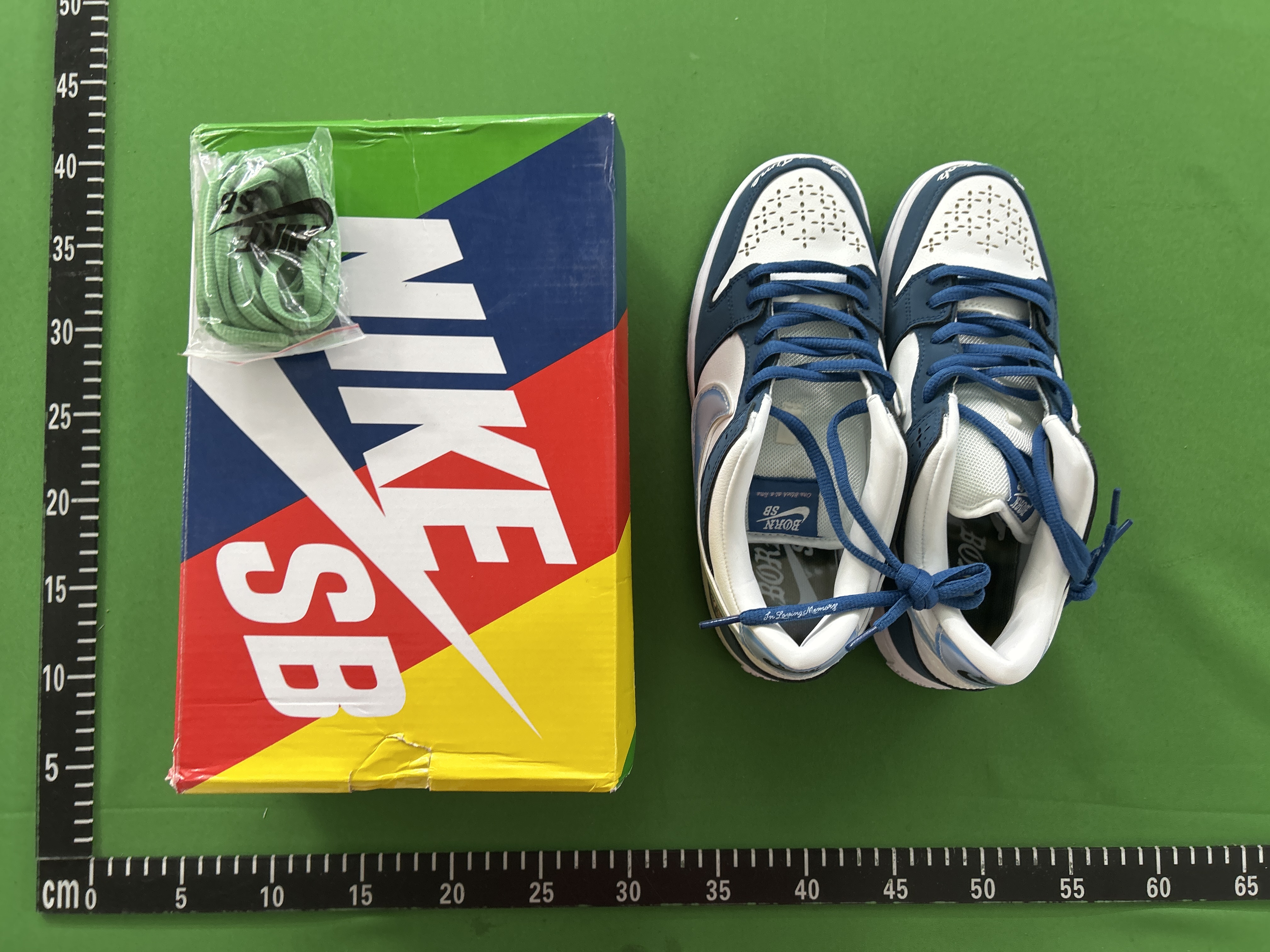 Foto QC 2 de Nike SB Dunk Low Travis Scott CT5053-001