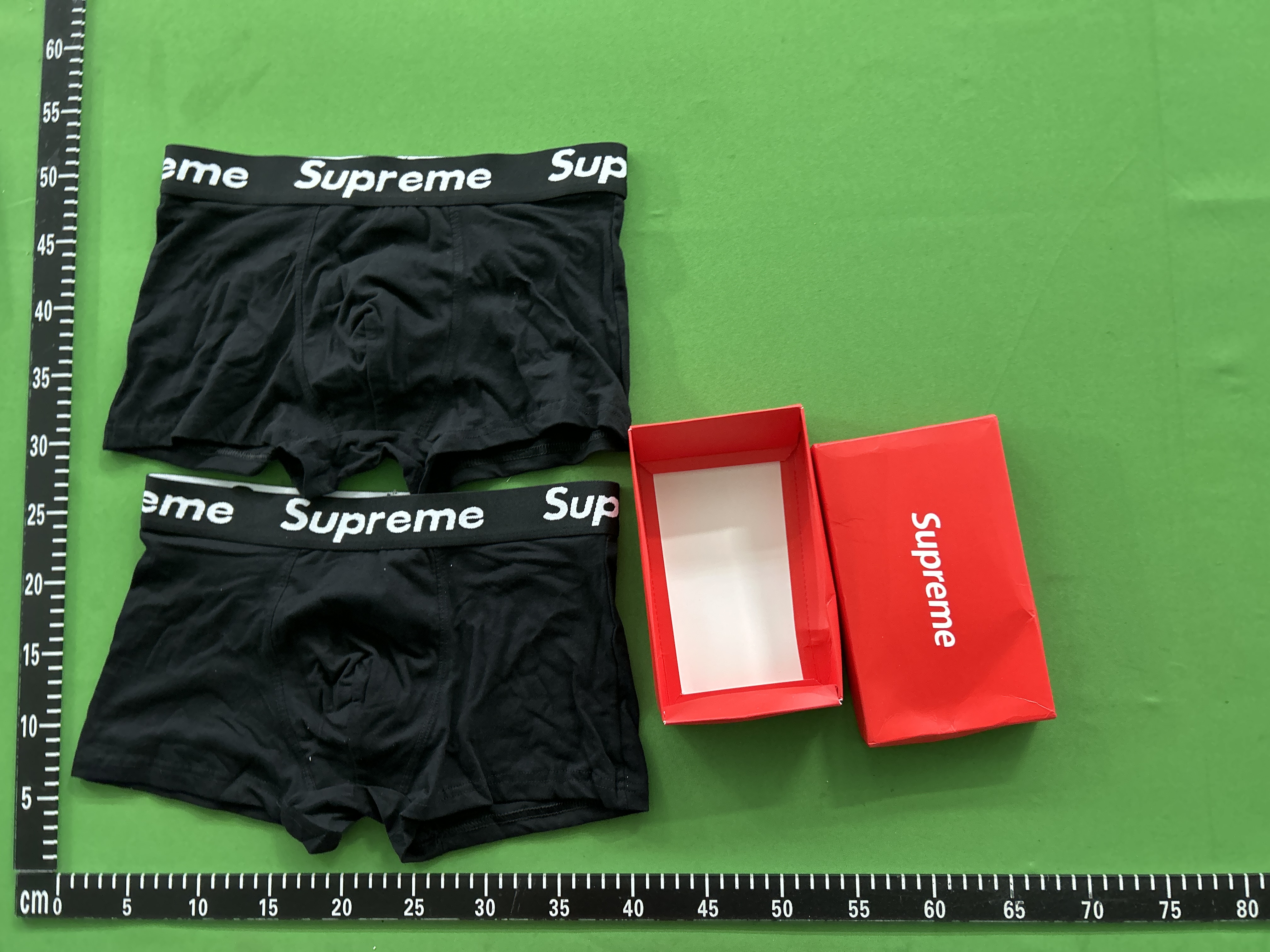 Foto QC 2 de Supreme Underwear Cotton Boxer Briefs Red