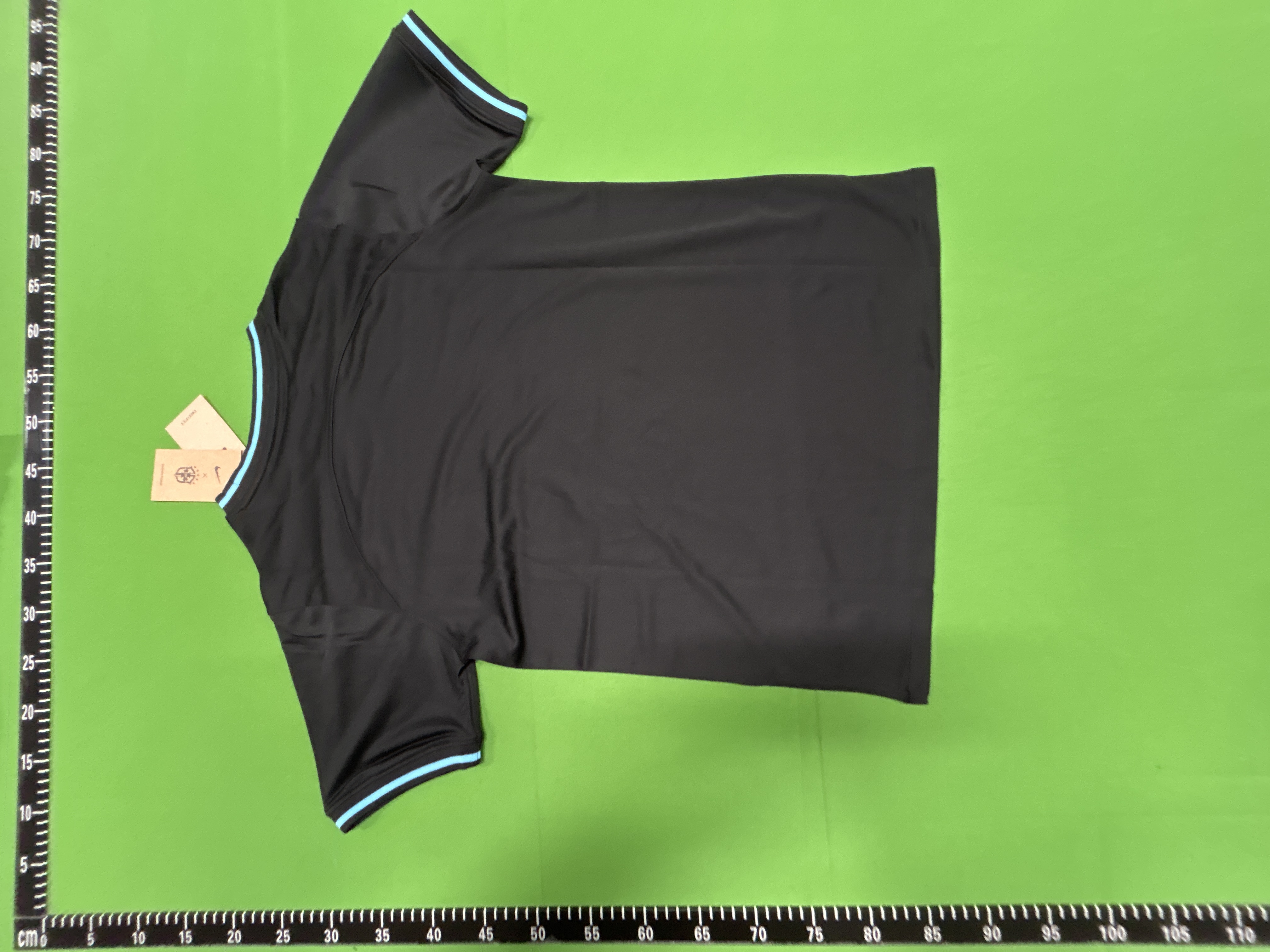 Foto QC 4 de Nike x Brazil 2023/24 Special Edition Rio de Janeiro Graphic Fan Jersey Black