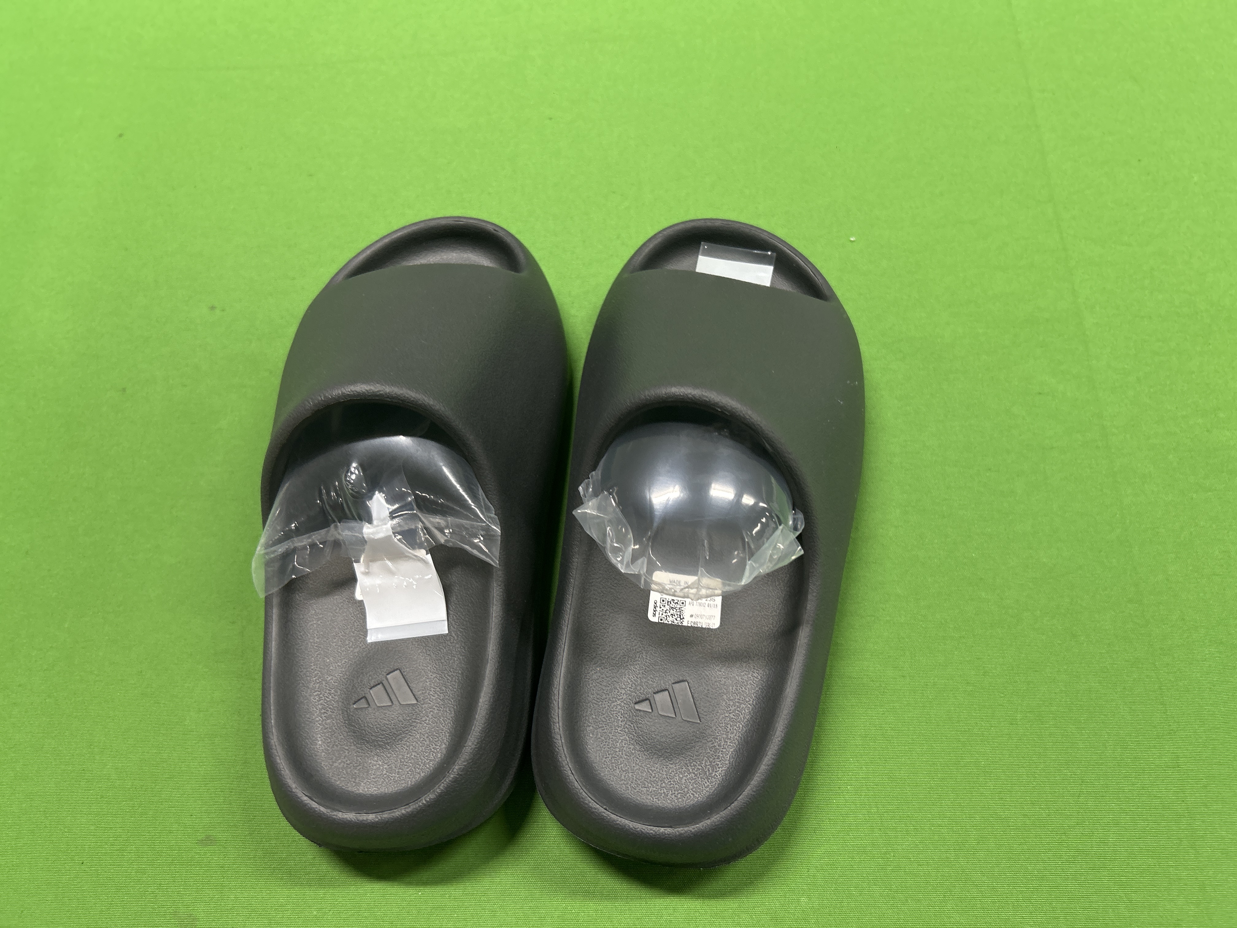 Foto QC 1 de adidas Yeezy Slide Slate Grey