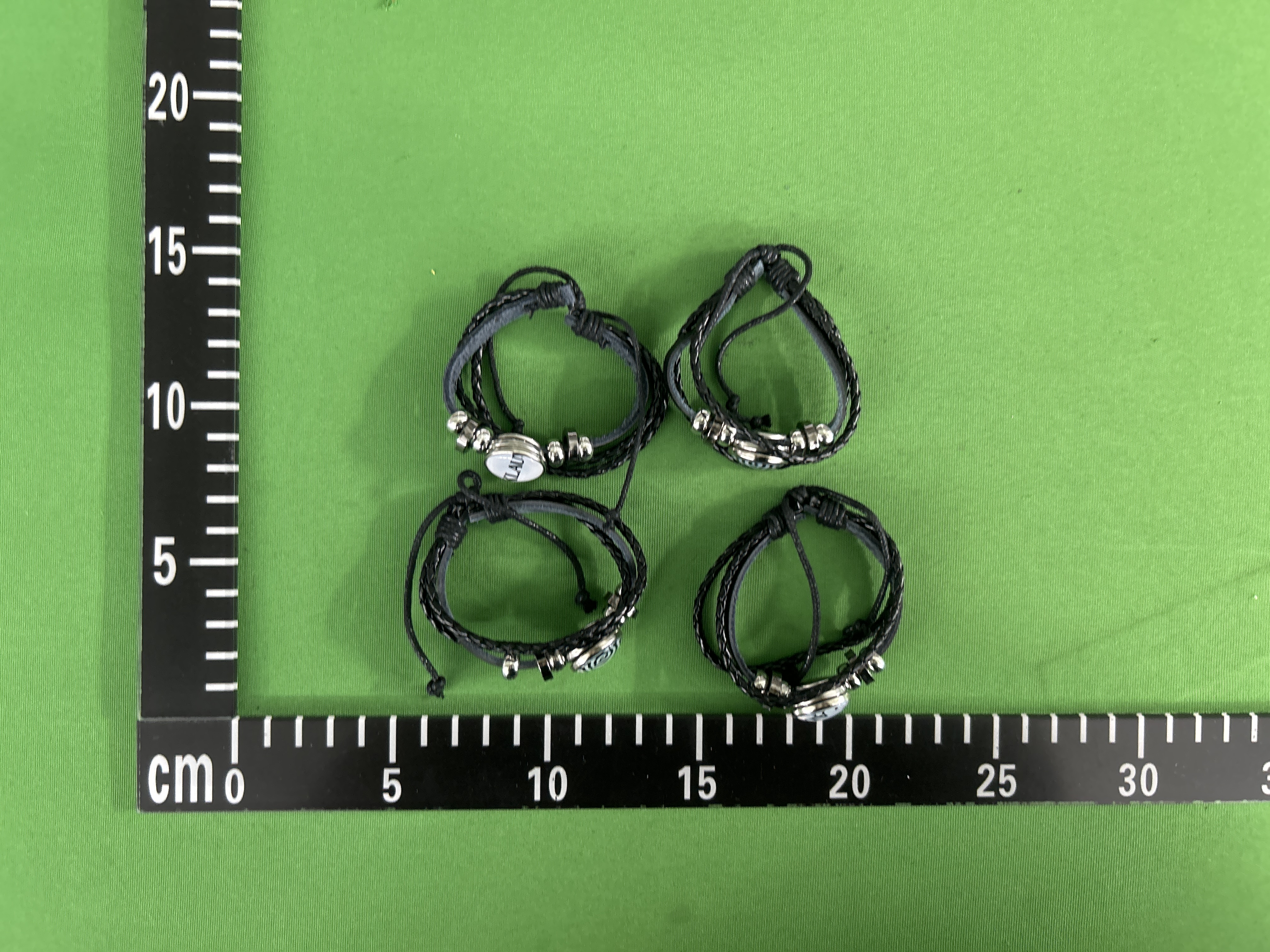 Foto QC 6 de Undercover Vortex Bracelet Metal Black