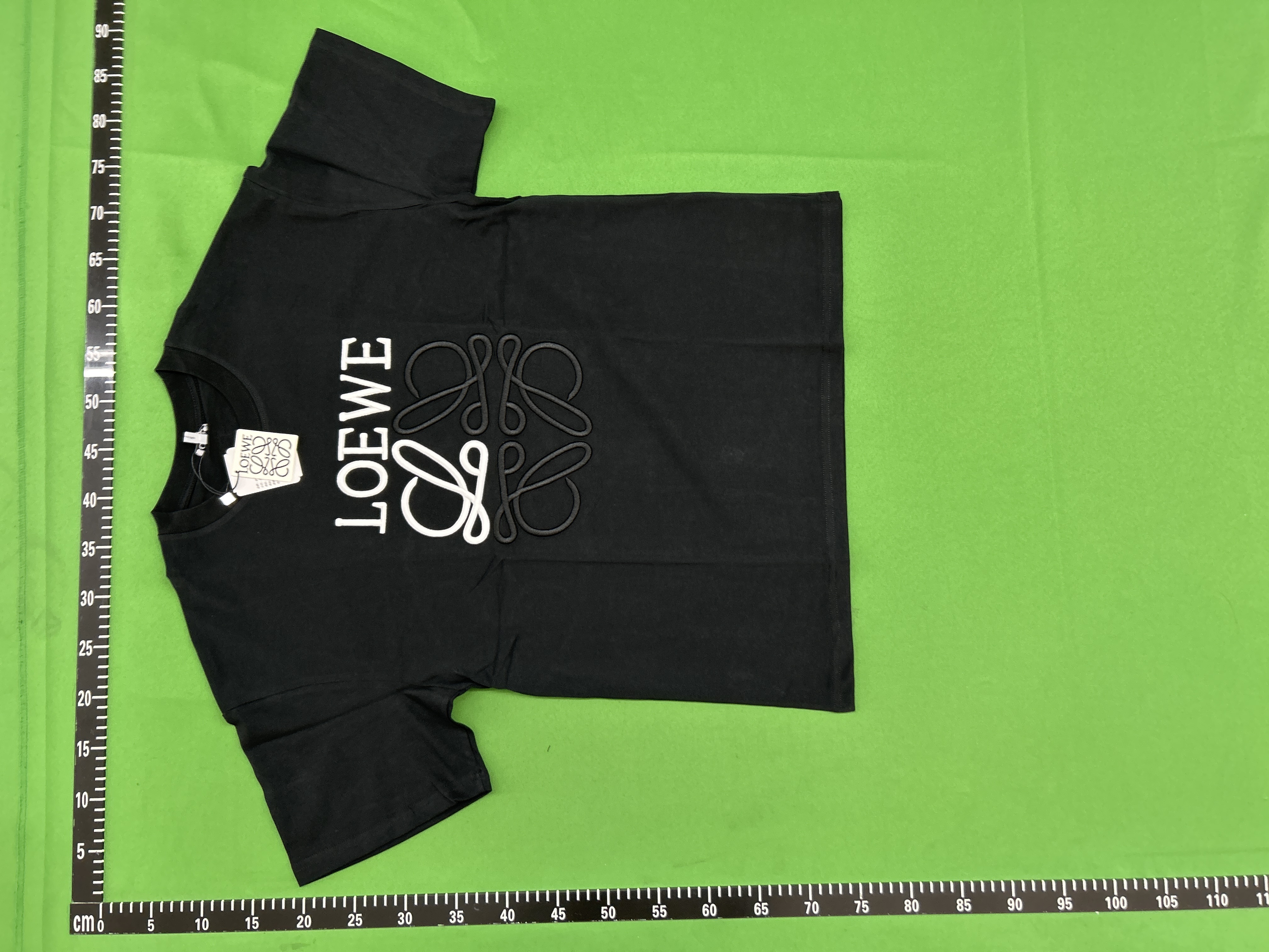 Foto QC 3 de Loewe T-shirt Anagram Pocket Khaki