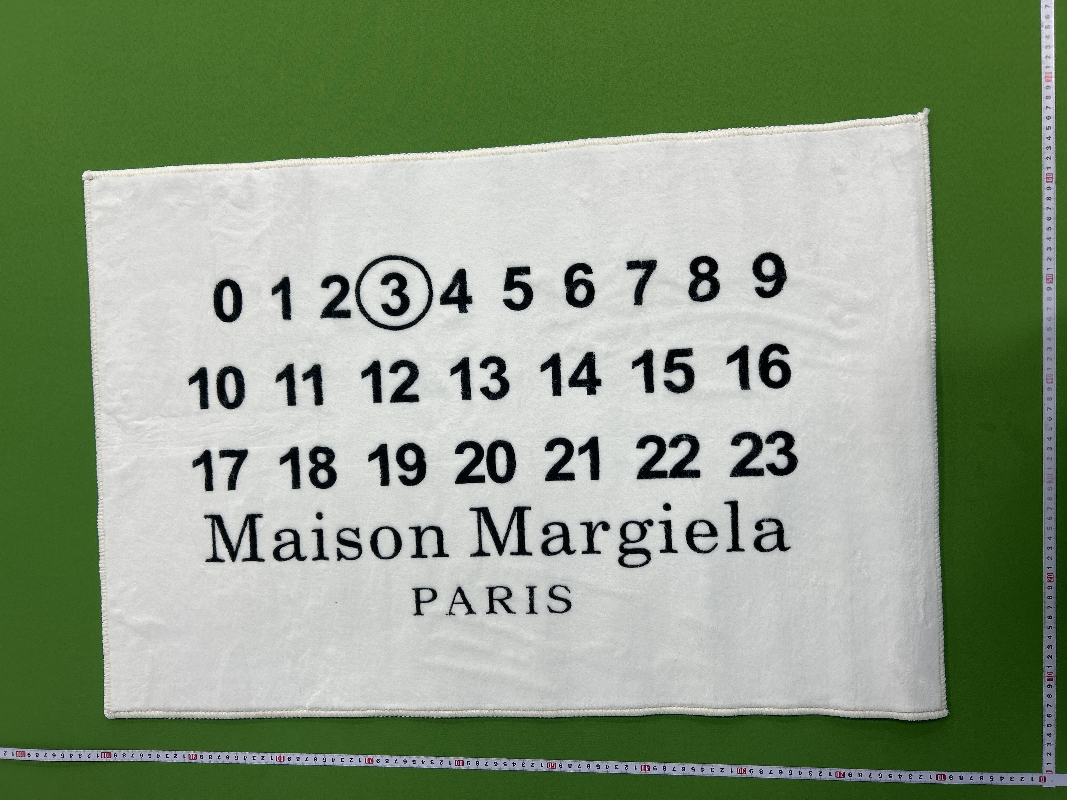 Foto QC 4 de Maison Margiela Numeric Logo Mat White