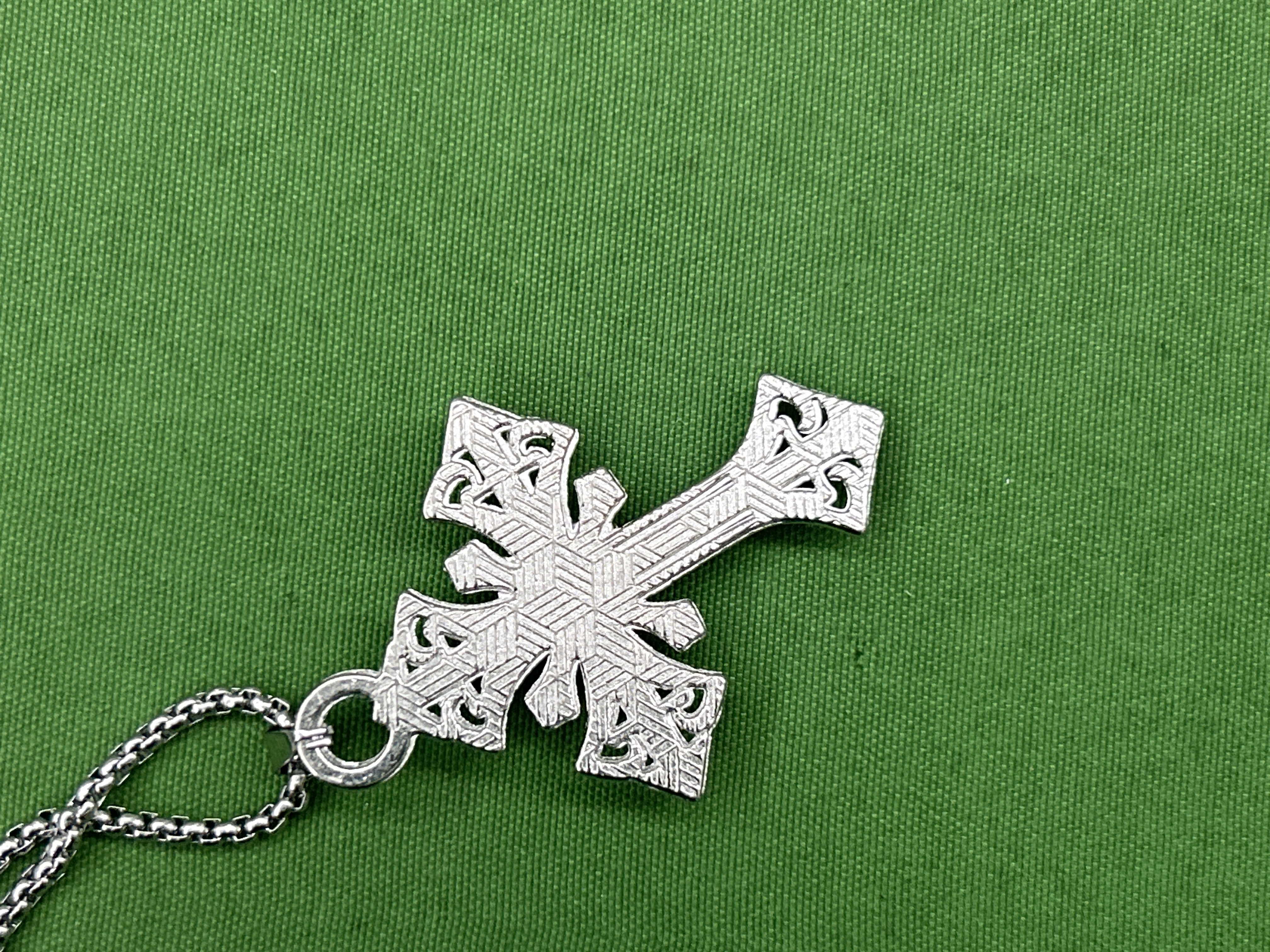 Foto QC 3 de Other Cross Necklace Alloy Silver